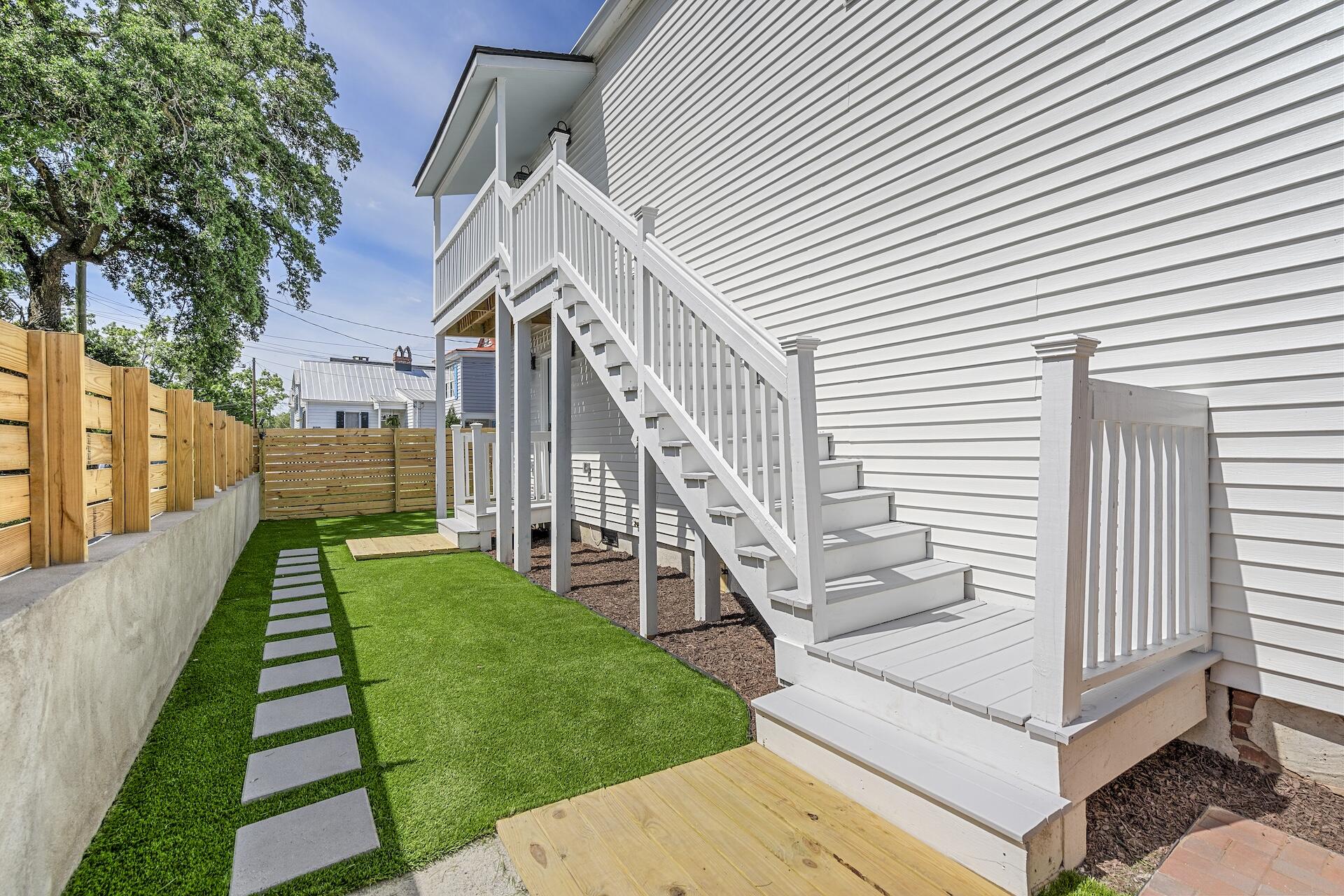 22 Nunan Street # B Unit: A & B