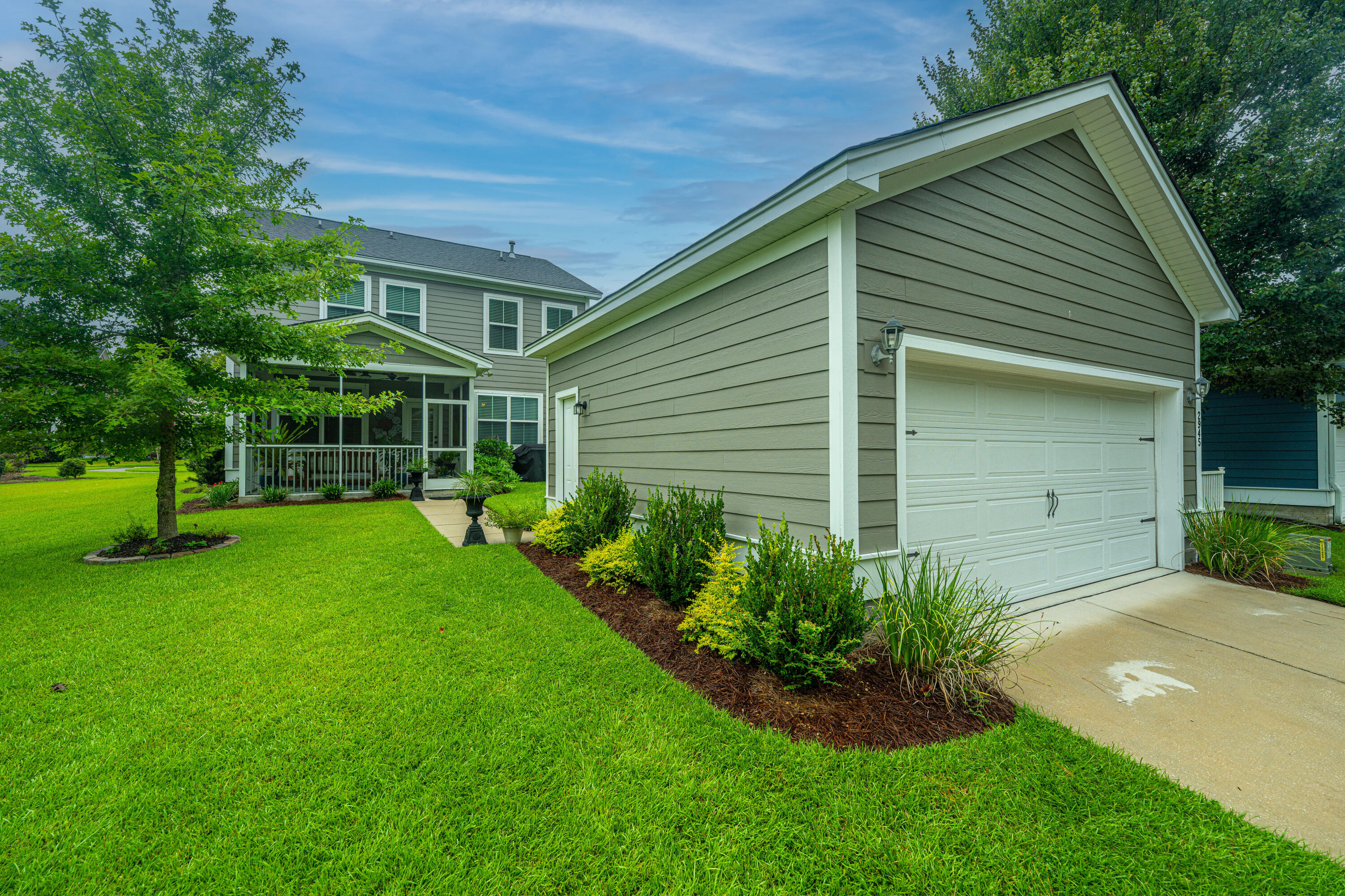2945 Swamp Sparrow Circle