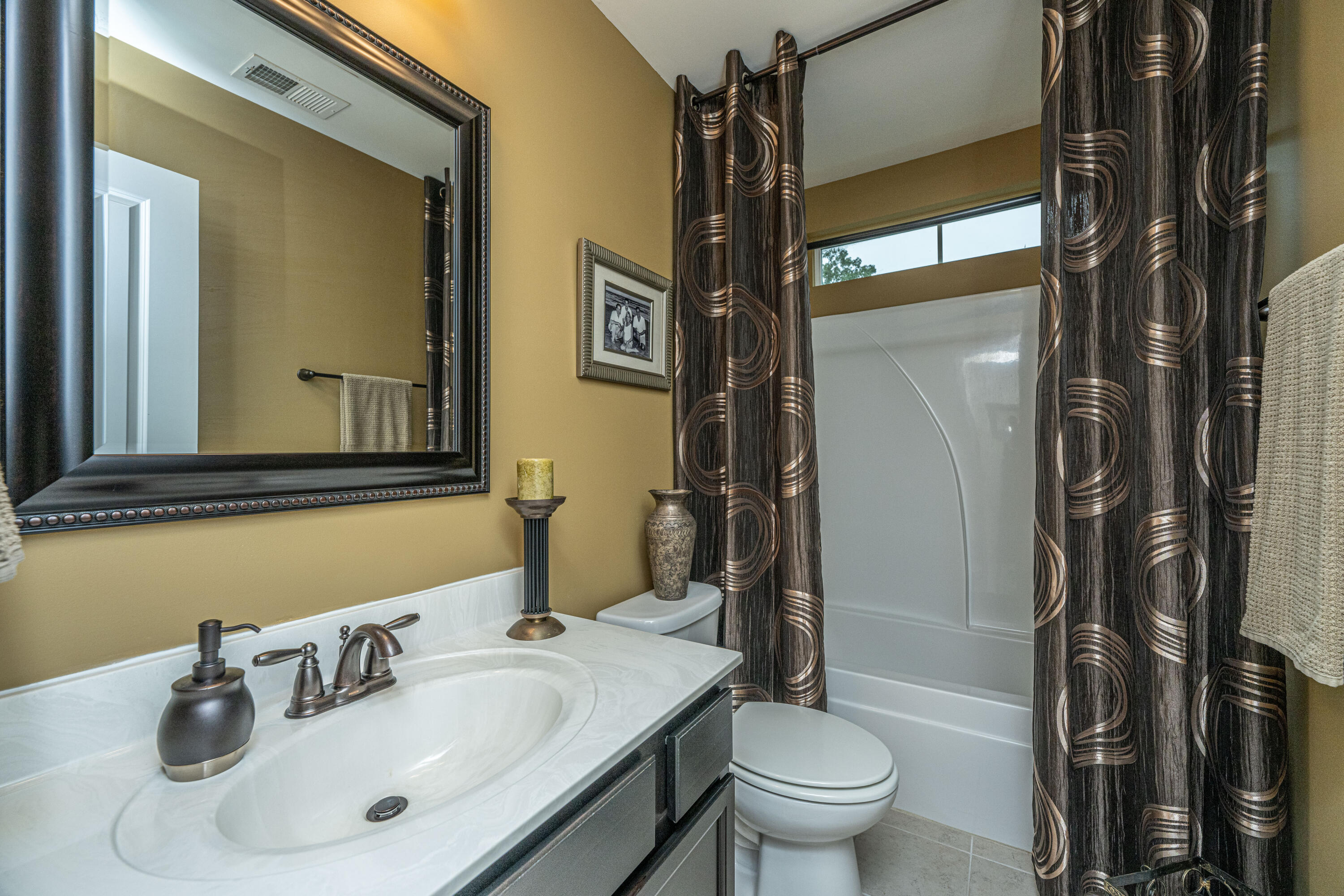2945 Swamp Sparrow Circle