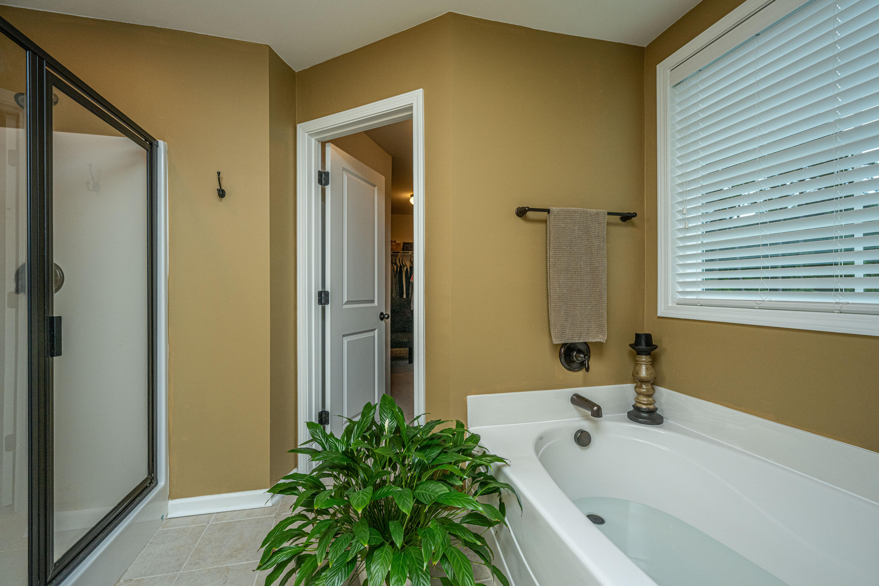 2945 Swamp Sparrow Circle