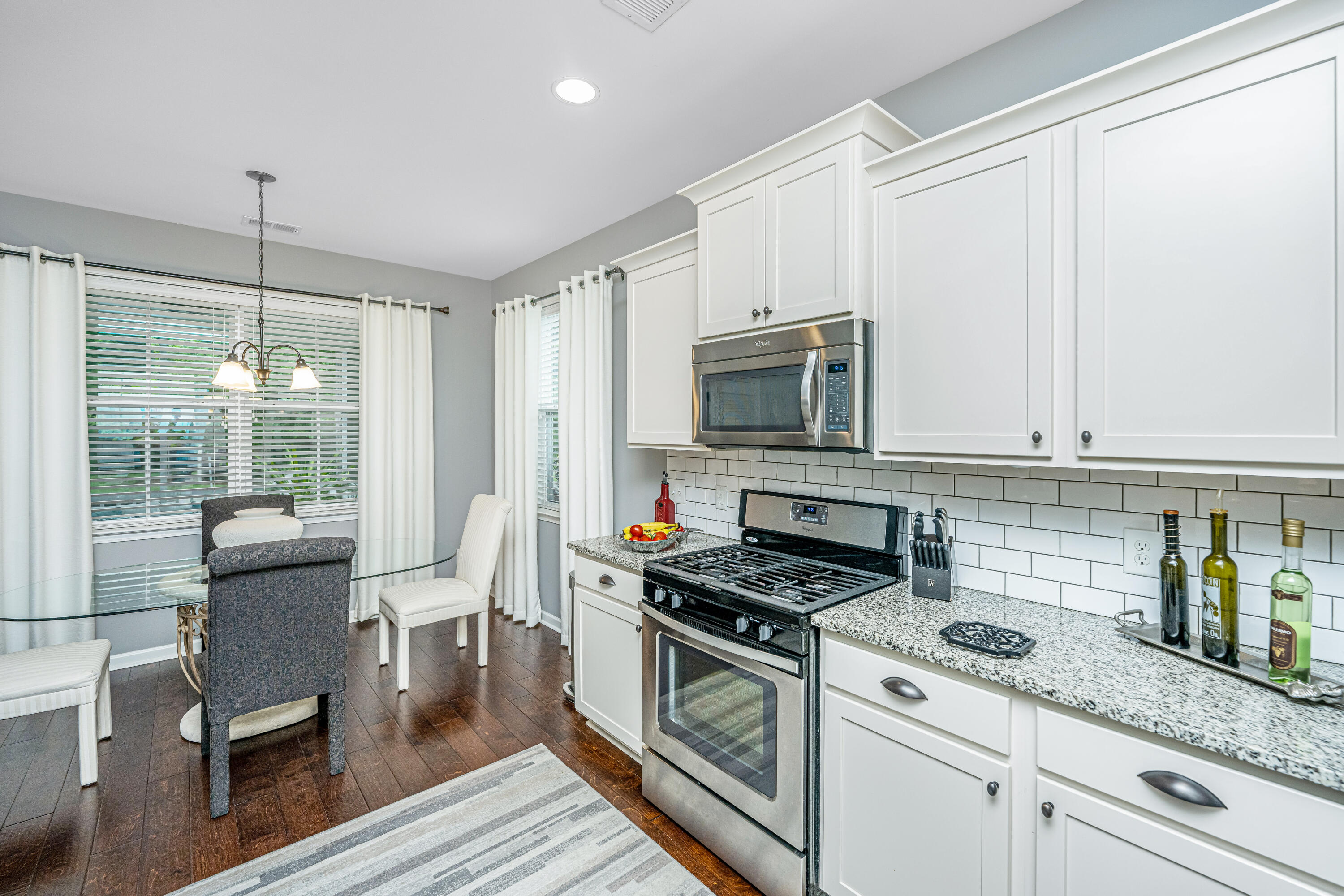 2945 Swamp Sparrow Circle