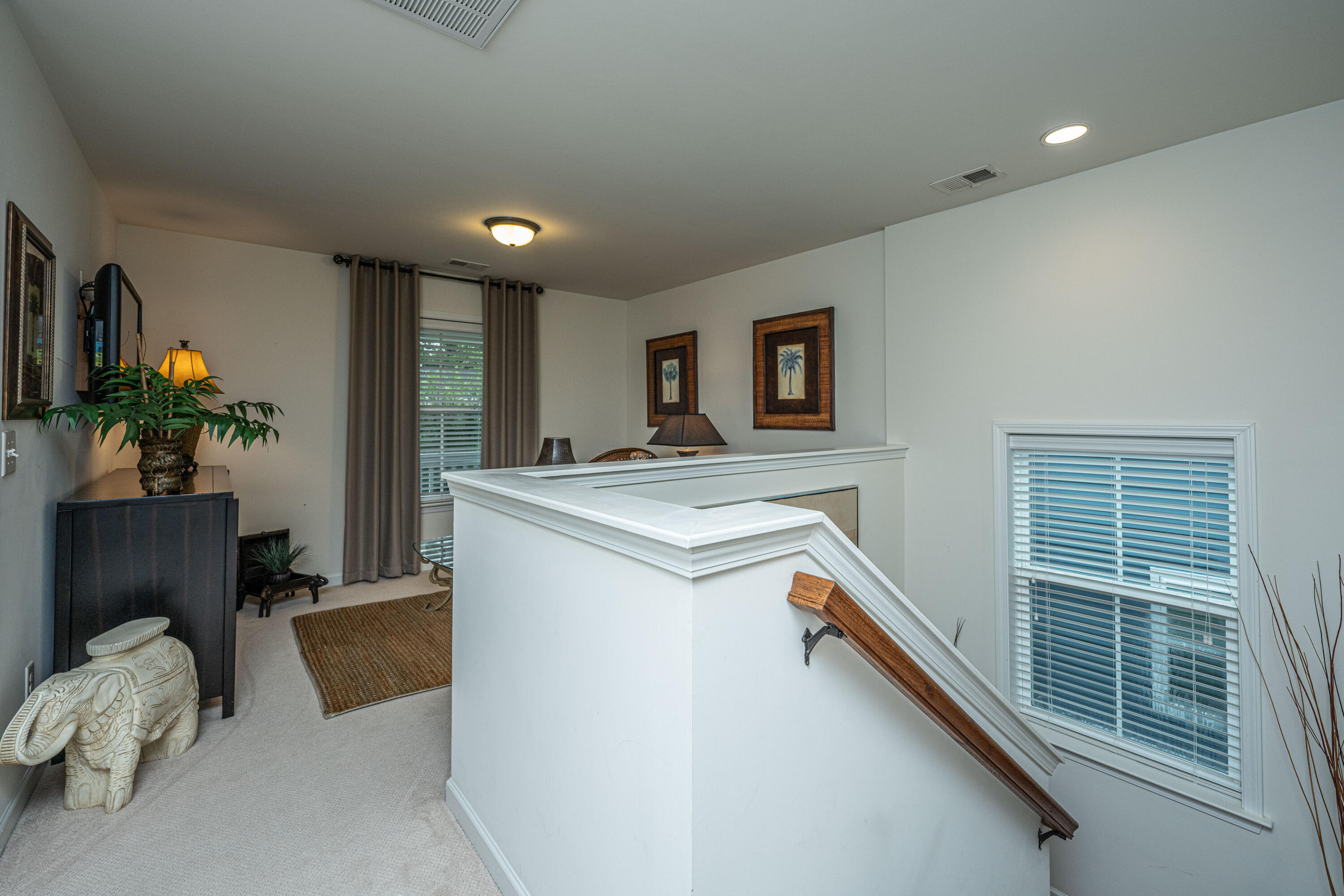 2945 Swamp Sparrow Circle