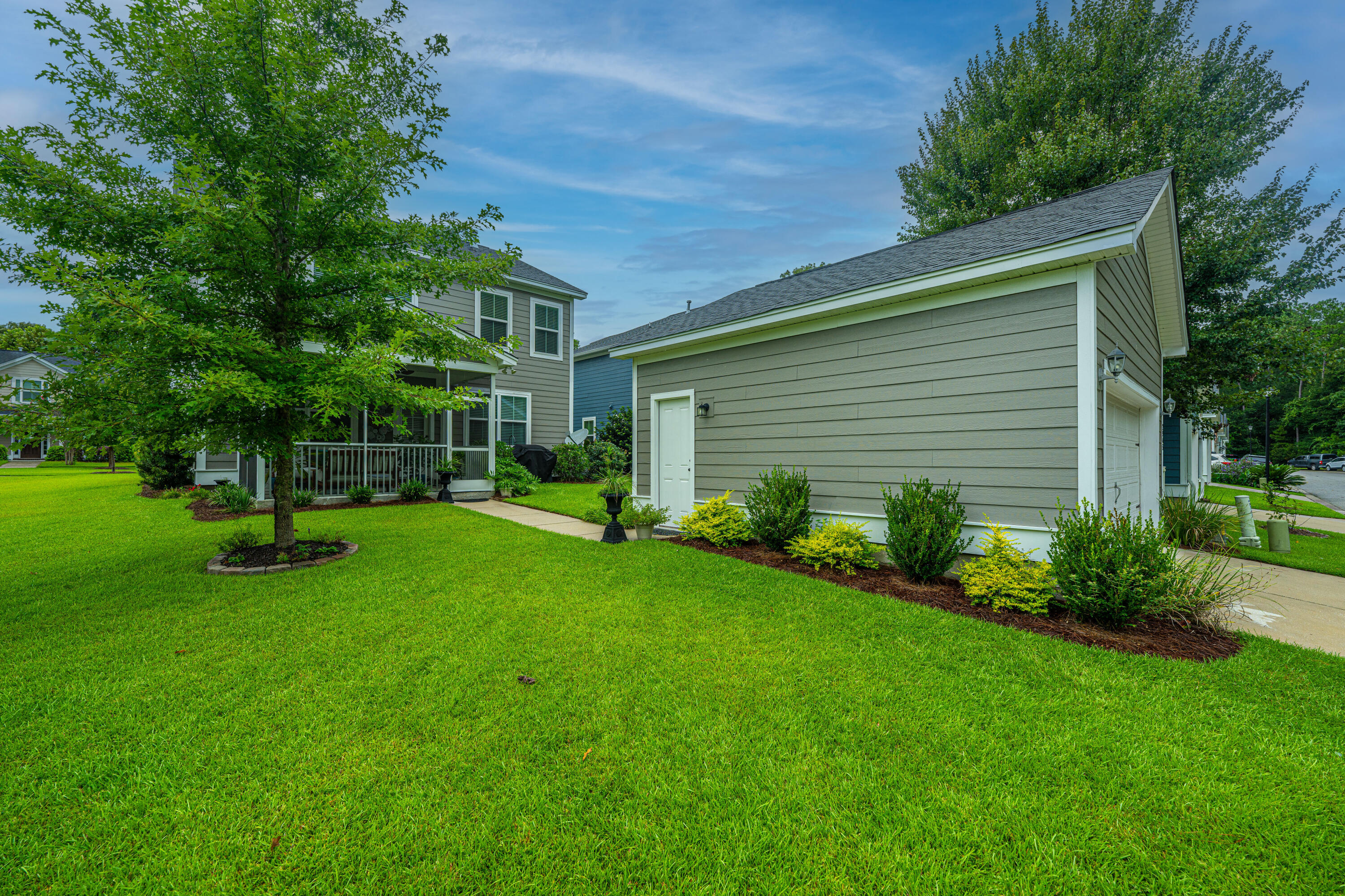 2945 Swamp Sparrow Circle