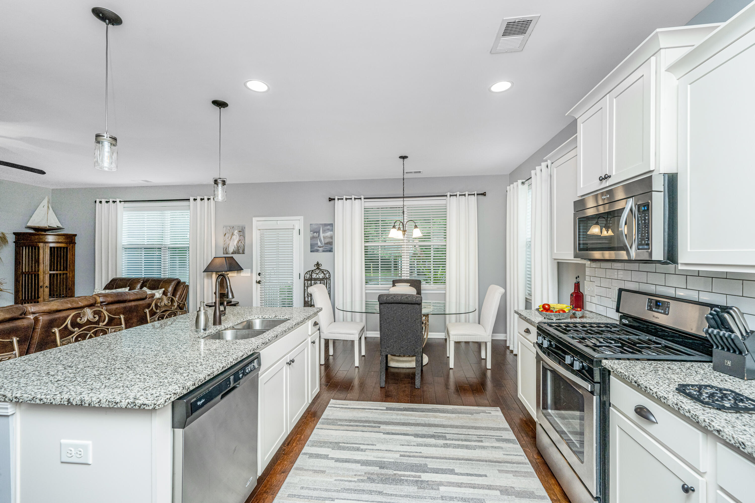 2945 Swamp Sparrow Circle