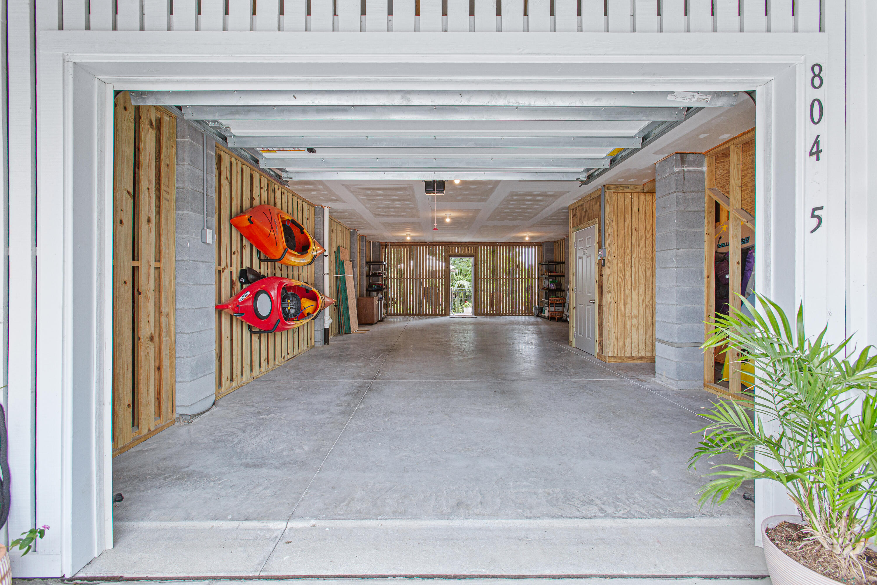 804 Kings Oak Court # 5