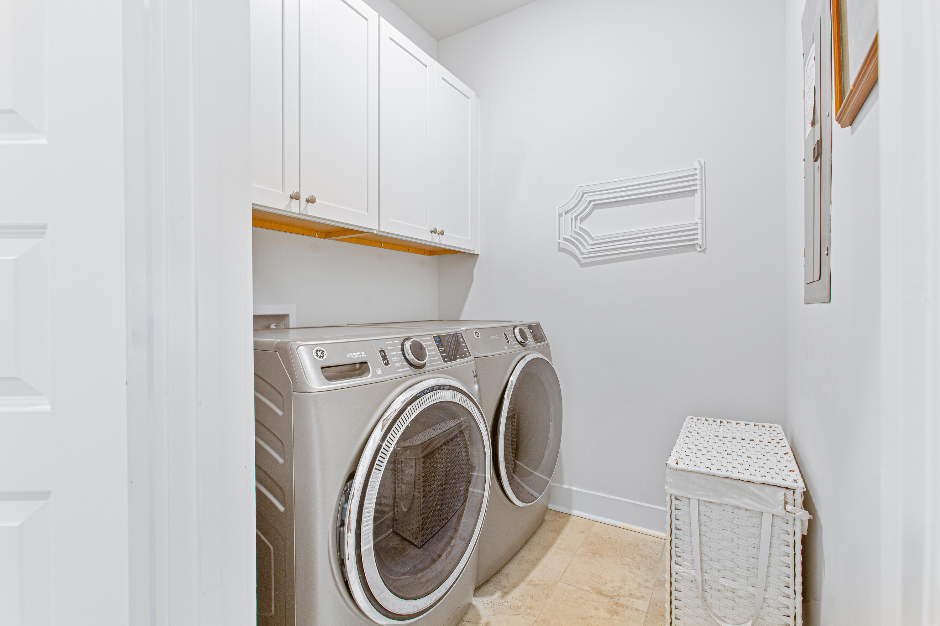 804 Kings Oak Court # 5