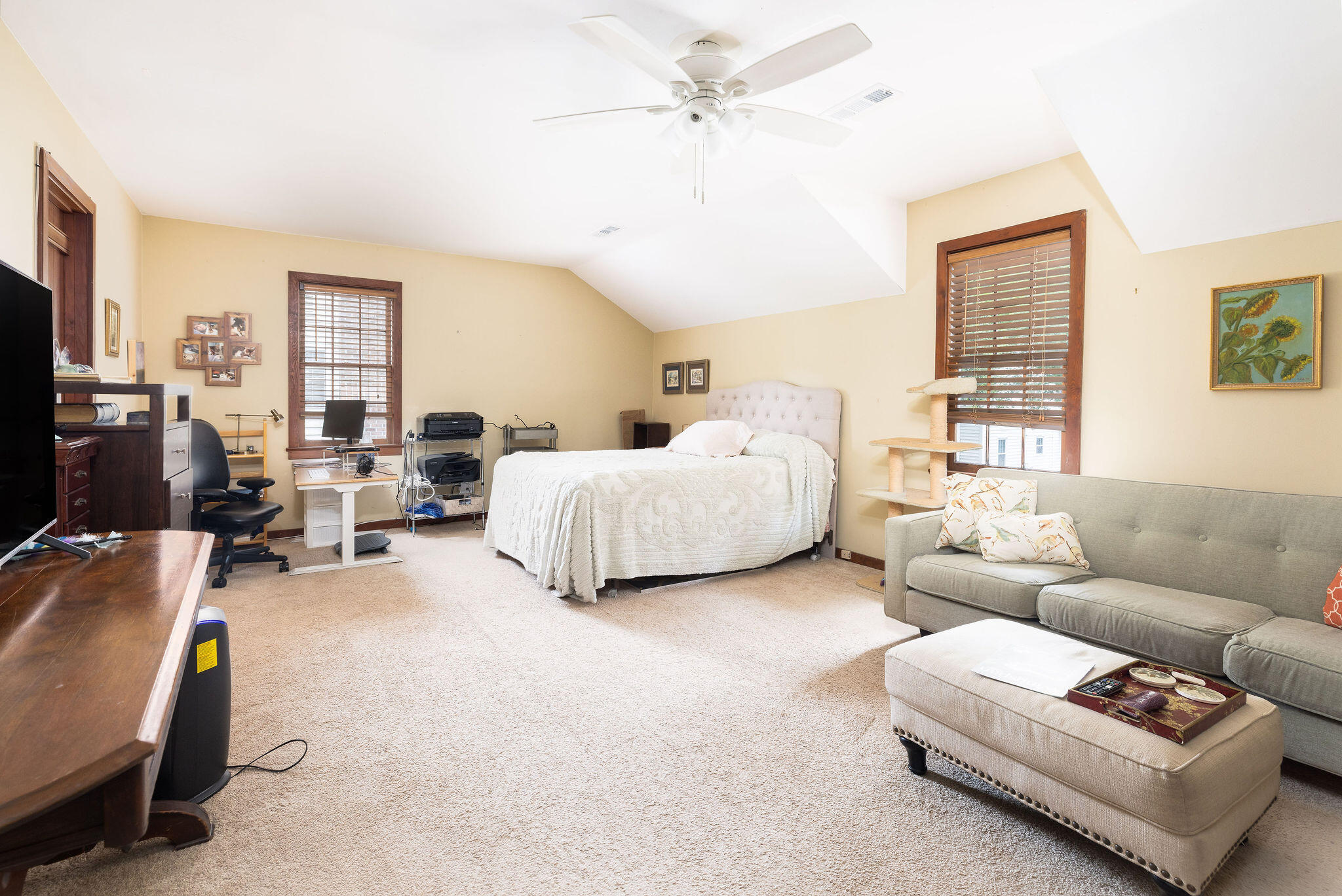 1480 Village Square