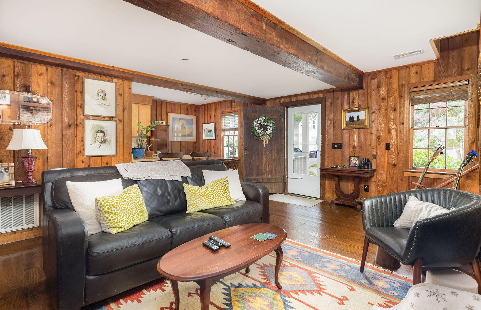 1480 Village Square