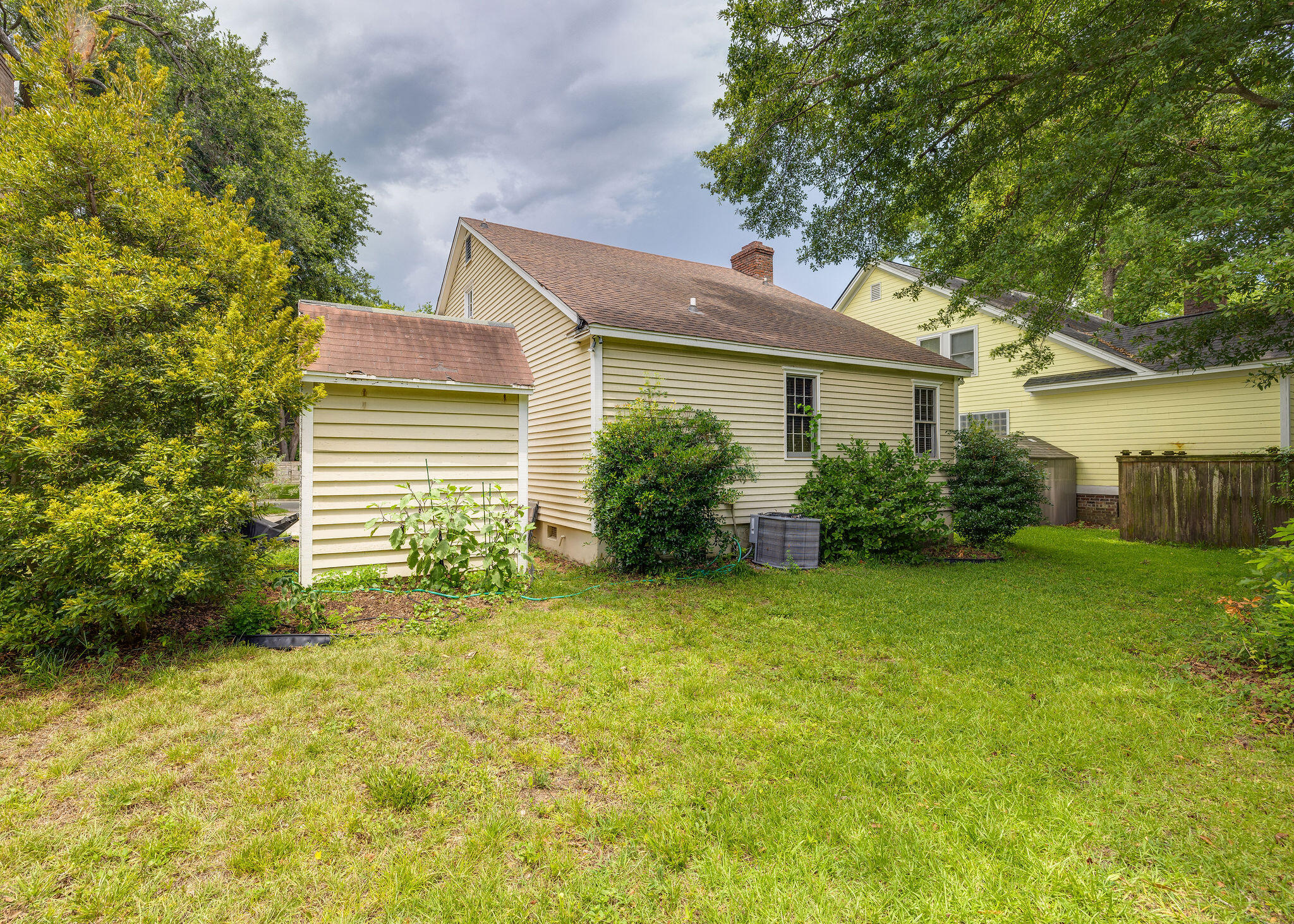 1480 Village Square