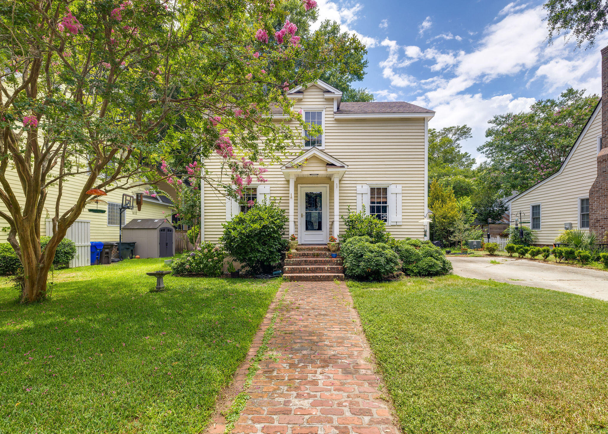 1480 Village Square