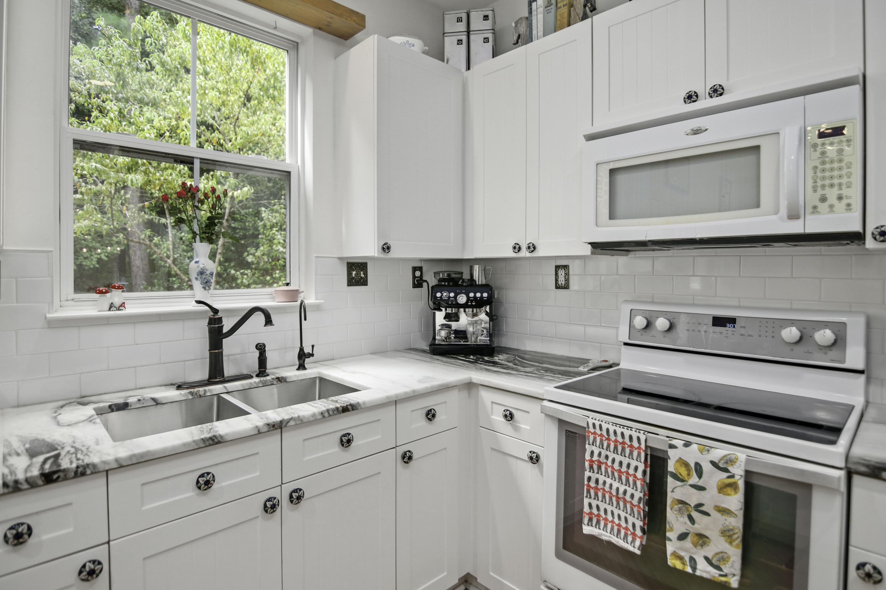 2987 Split Hickory Court