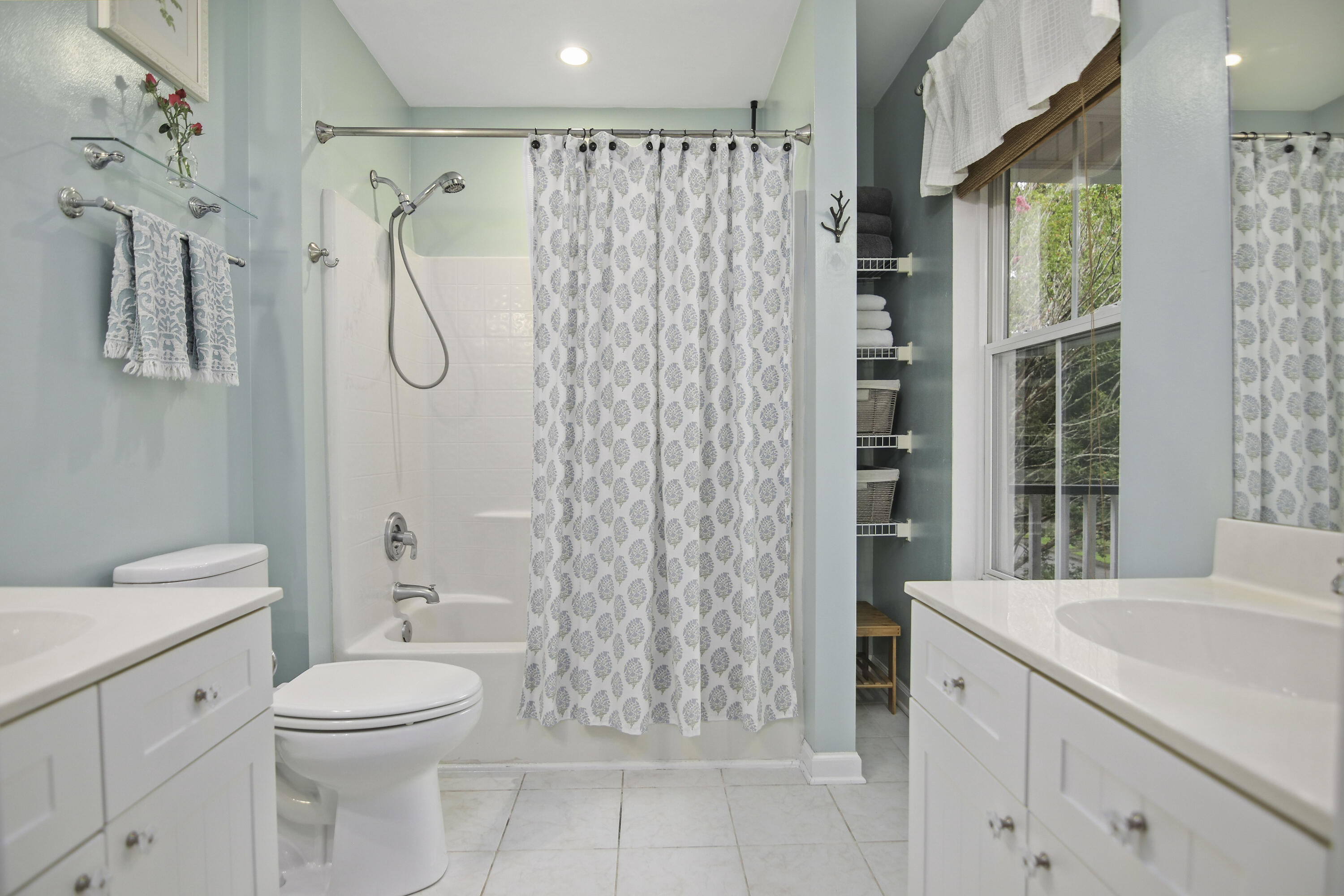 2987 Split Hickory Court