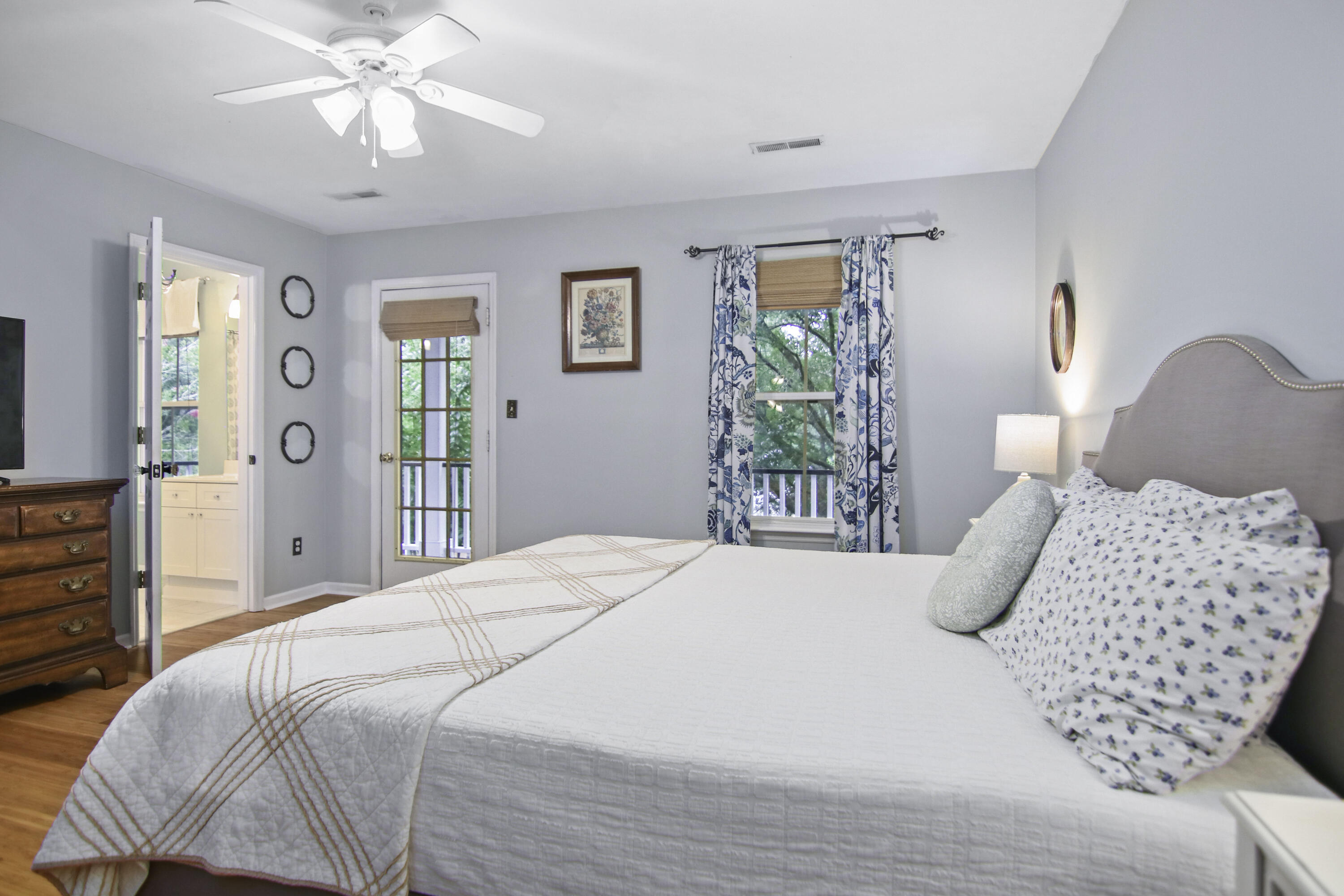 2987 Split Hickory Court