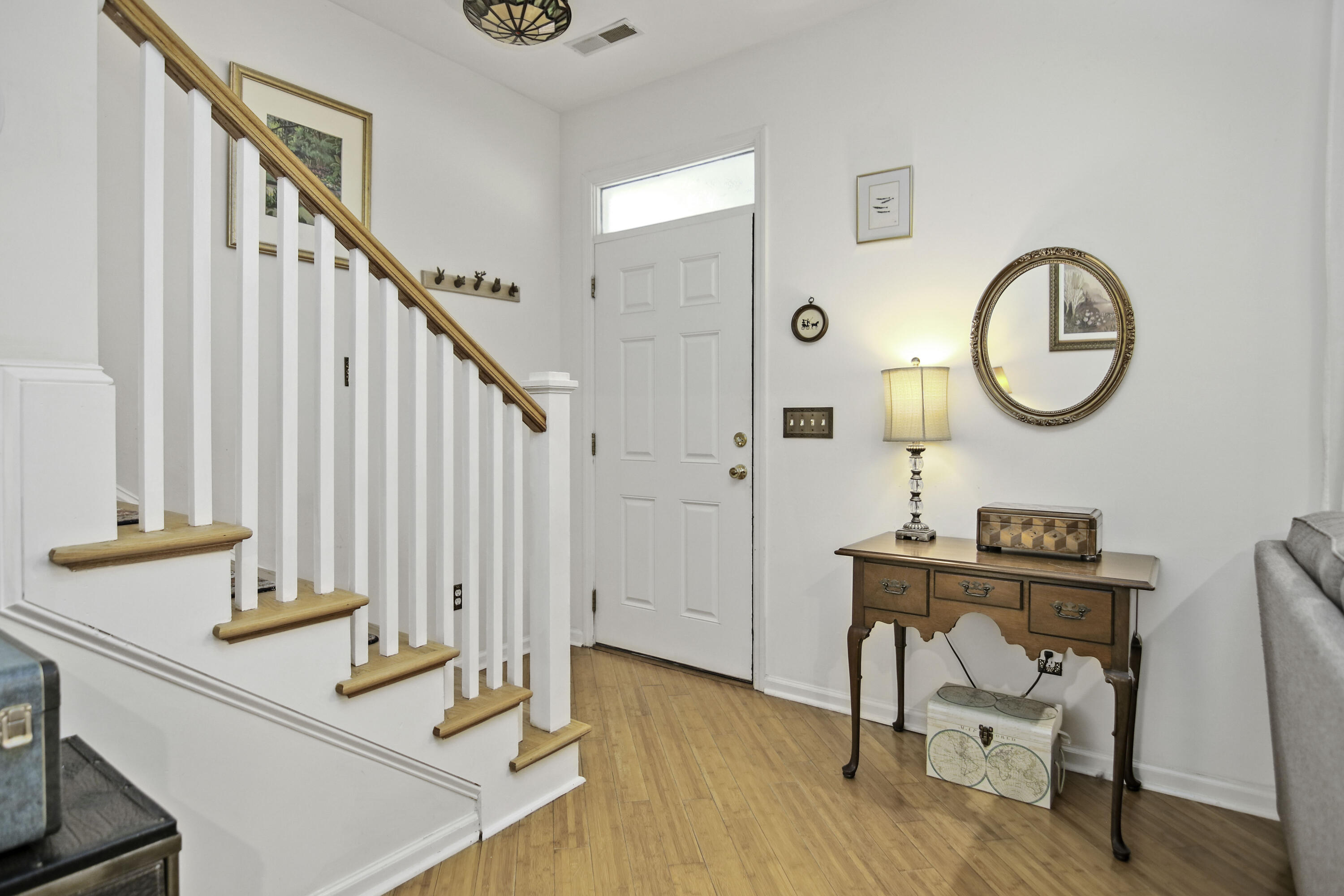 2987 Split Hickory Court