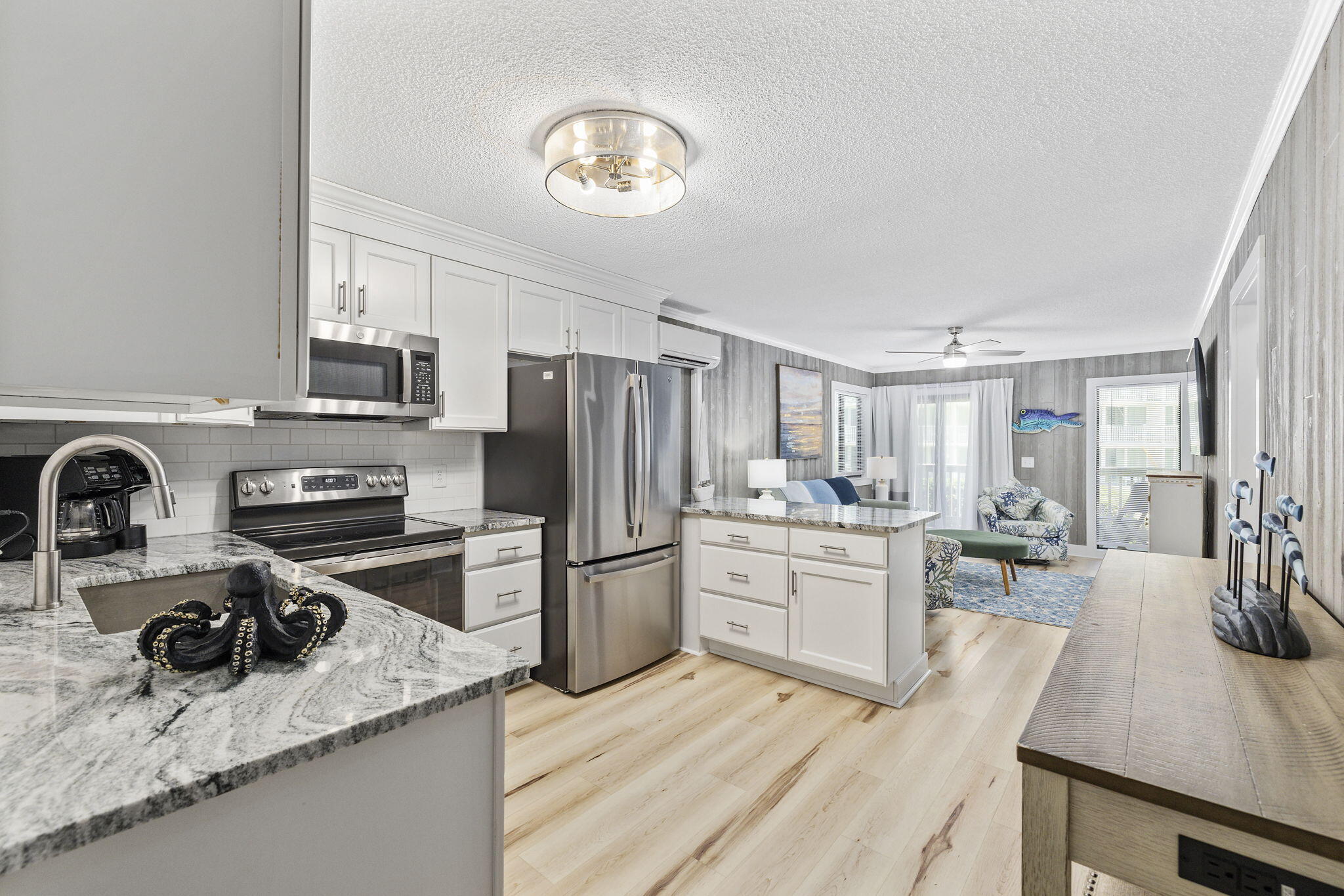 5601 N Ocean Boulevard # E103