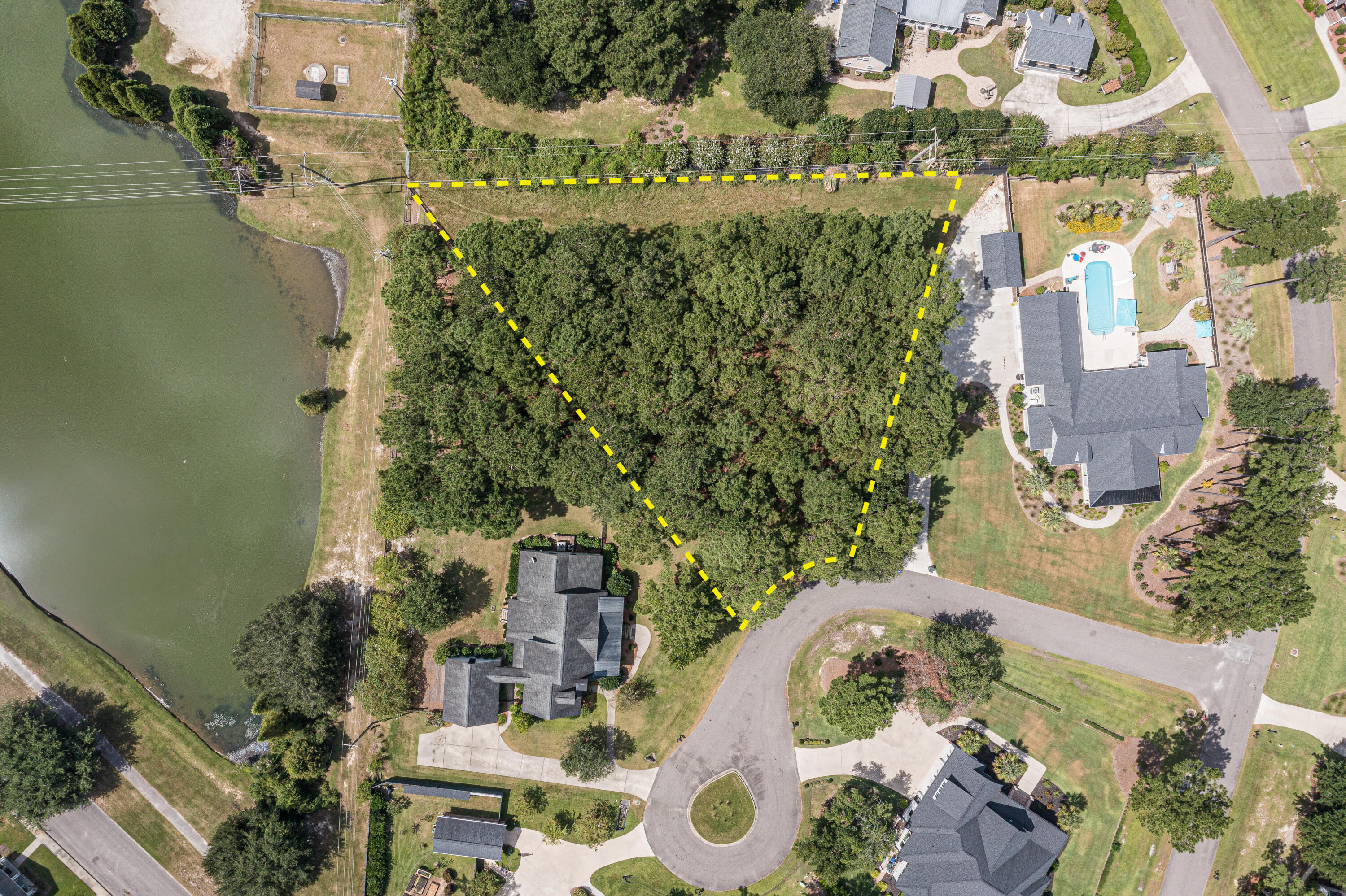 102 Whooping Crane Court