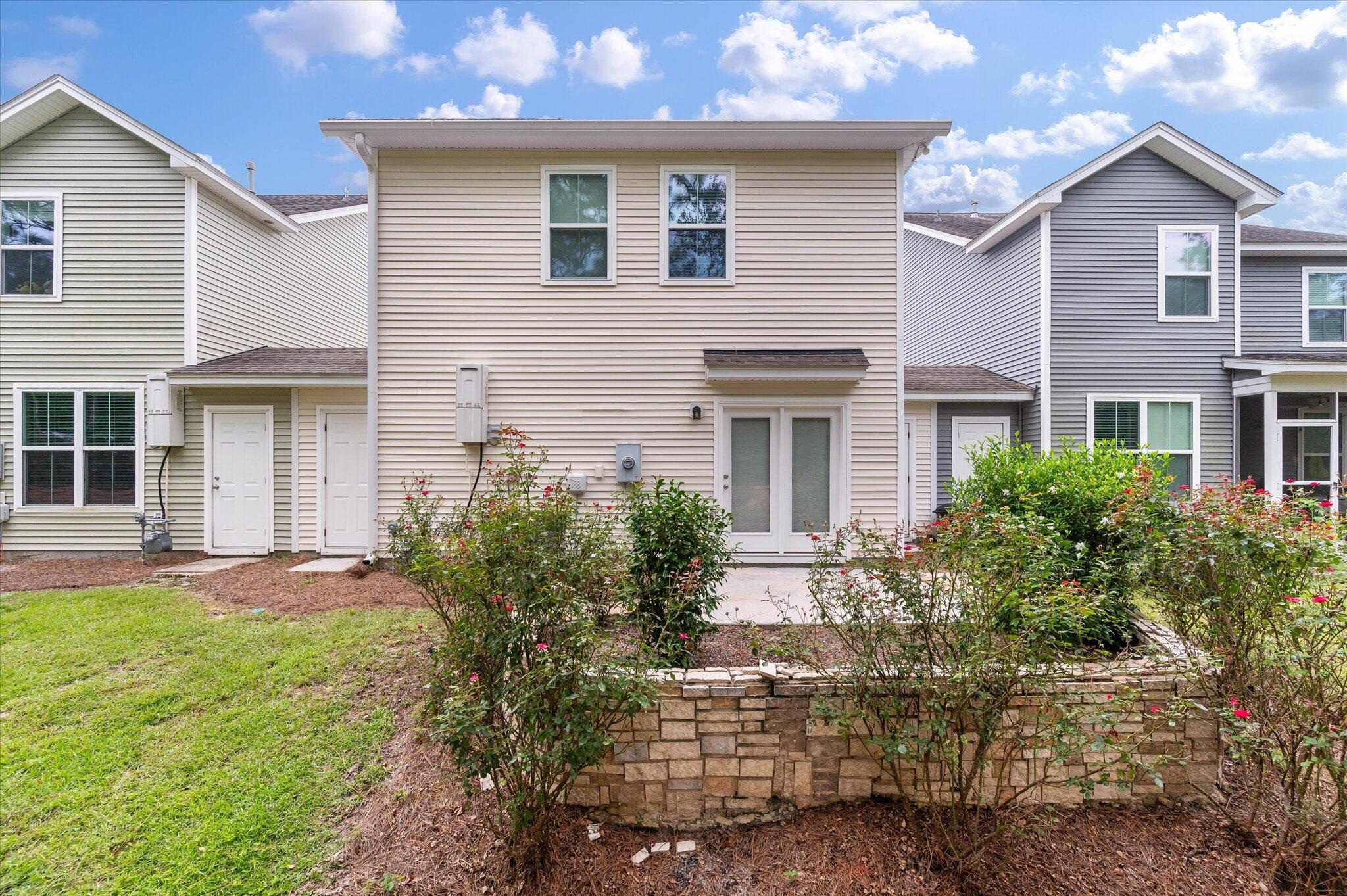 1802 Poplar Grove Place