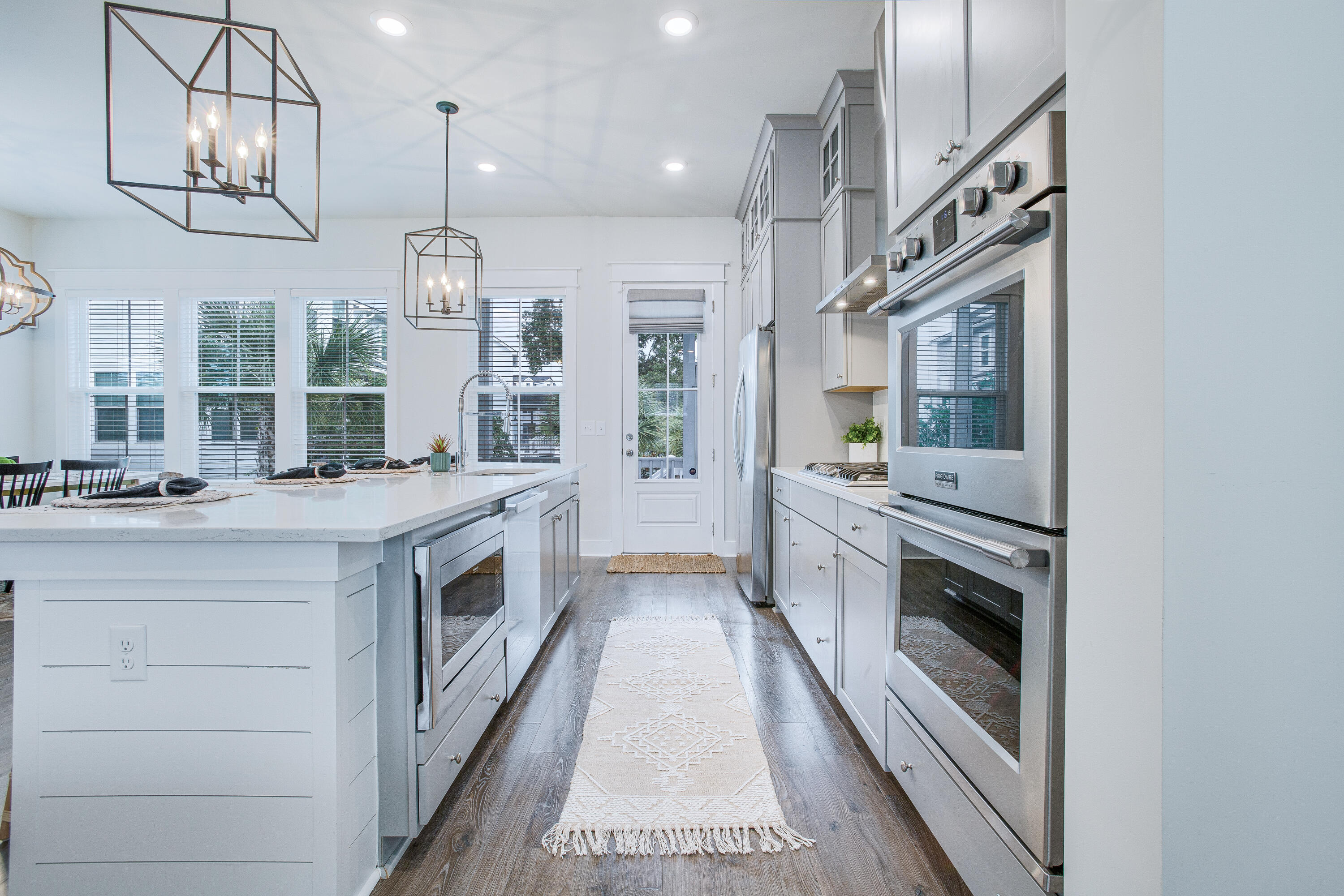 855 Forrest Drive