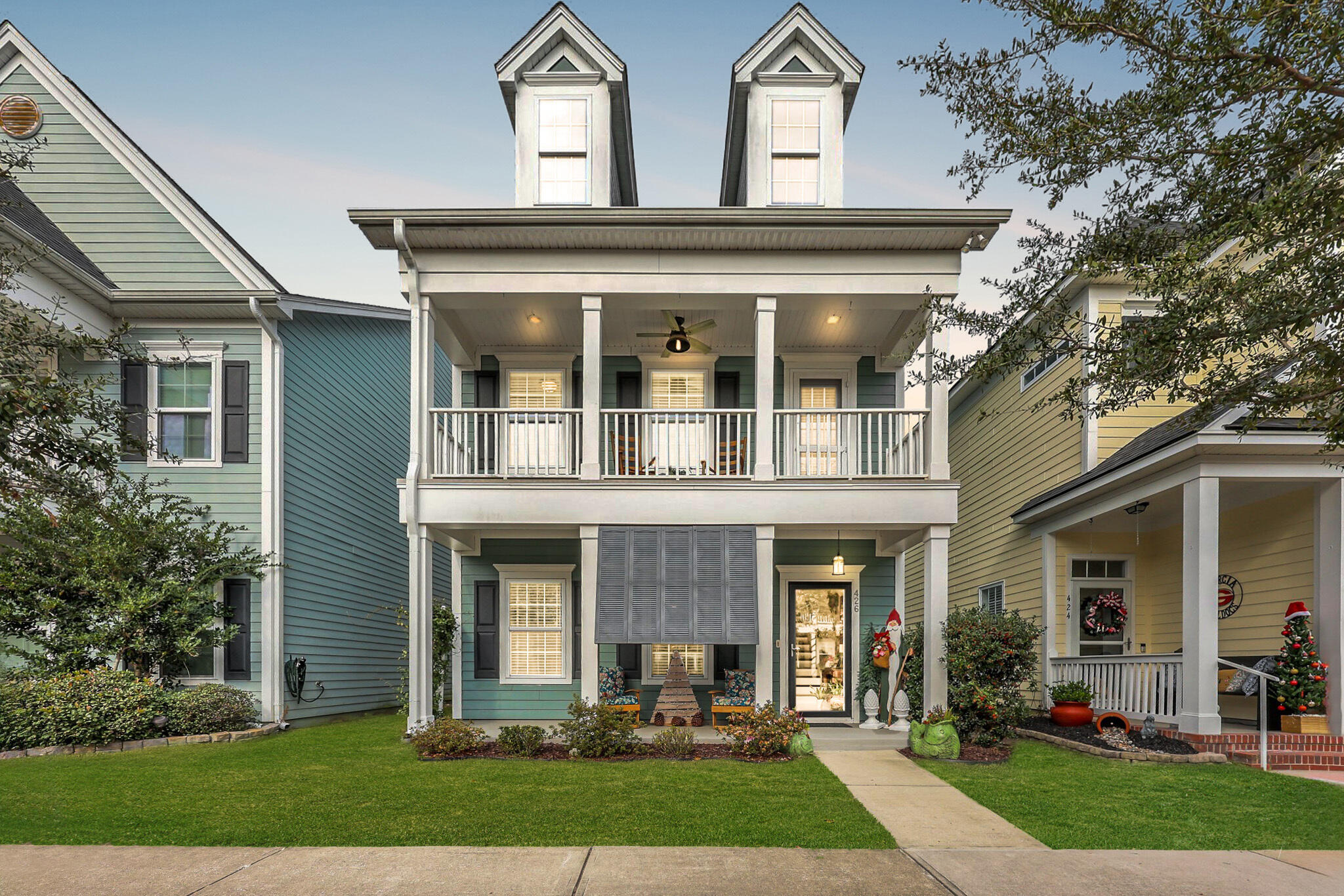 426 Forsythia Avenue