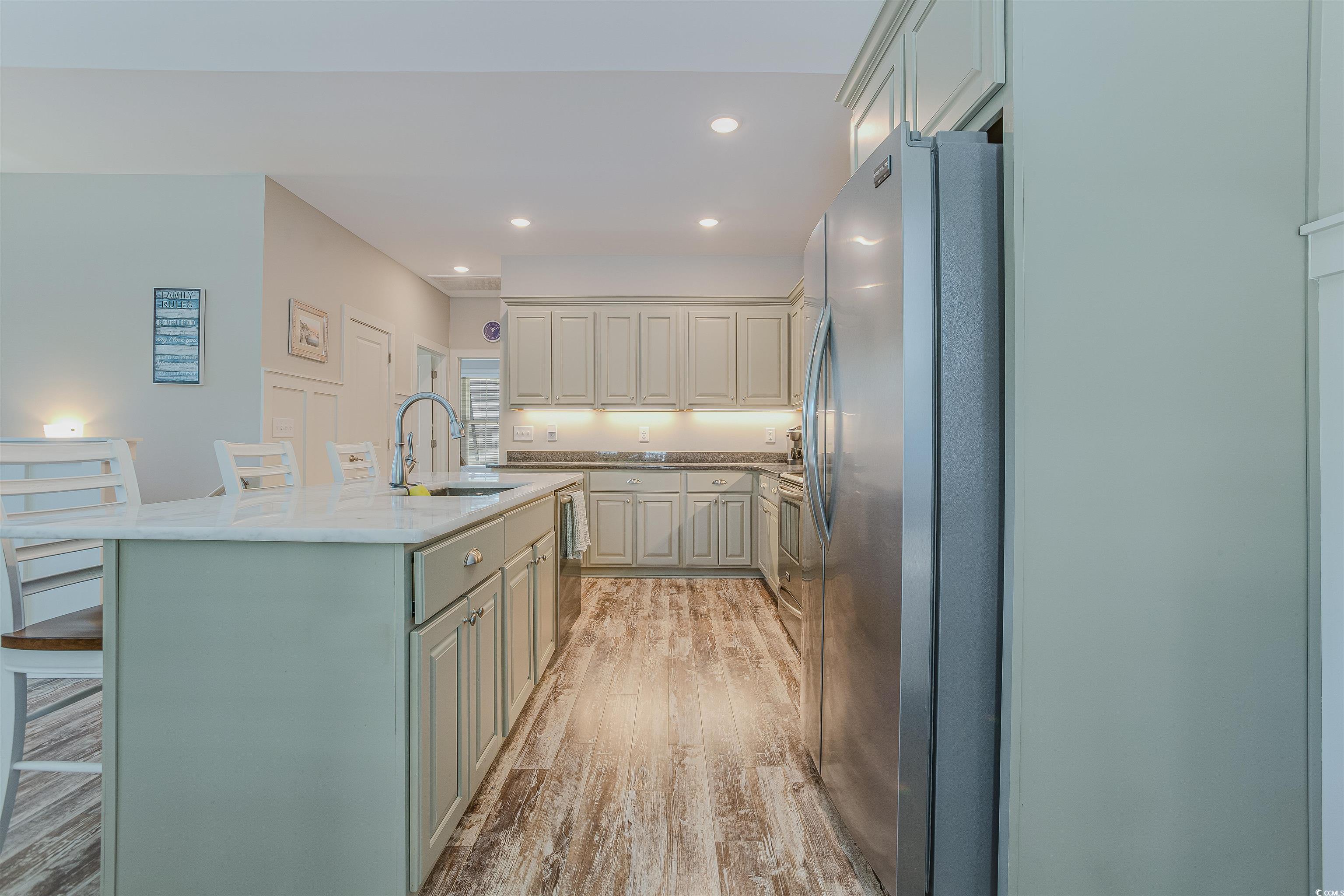156 Harbourreef Dr.