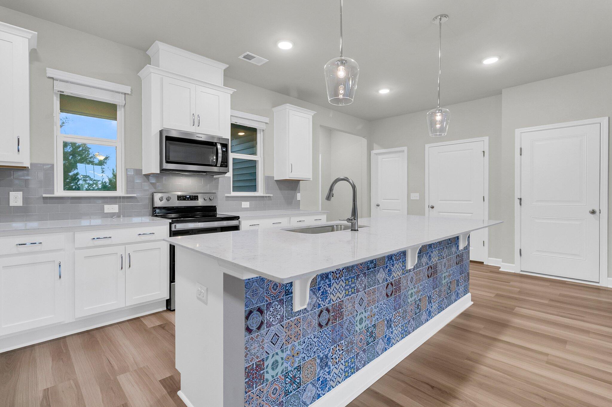 583 Mclernon Trace