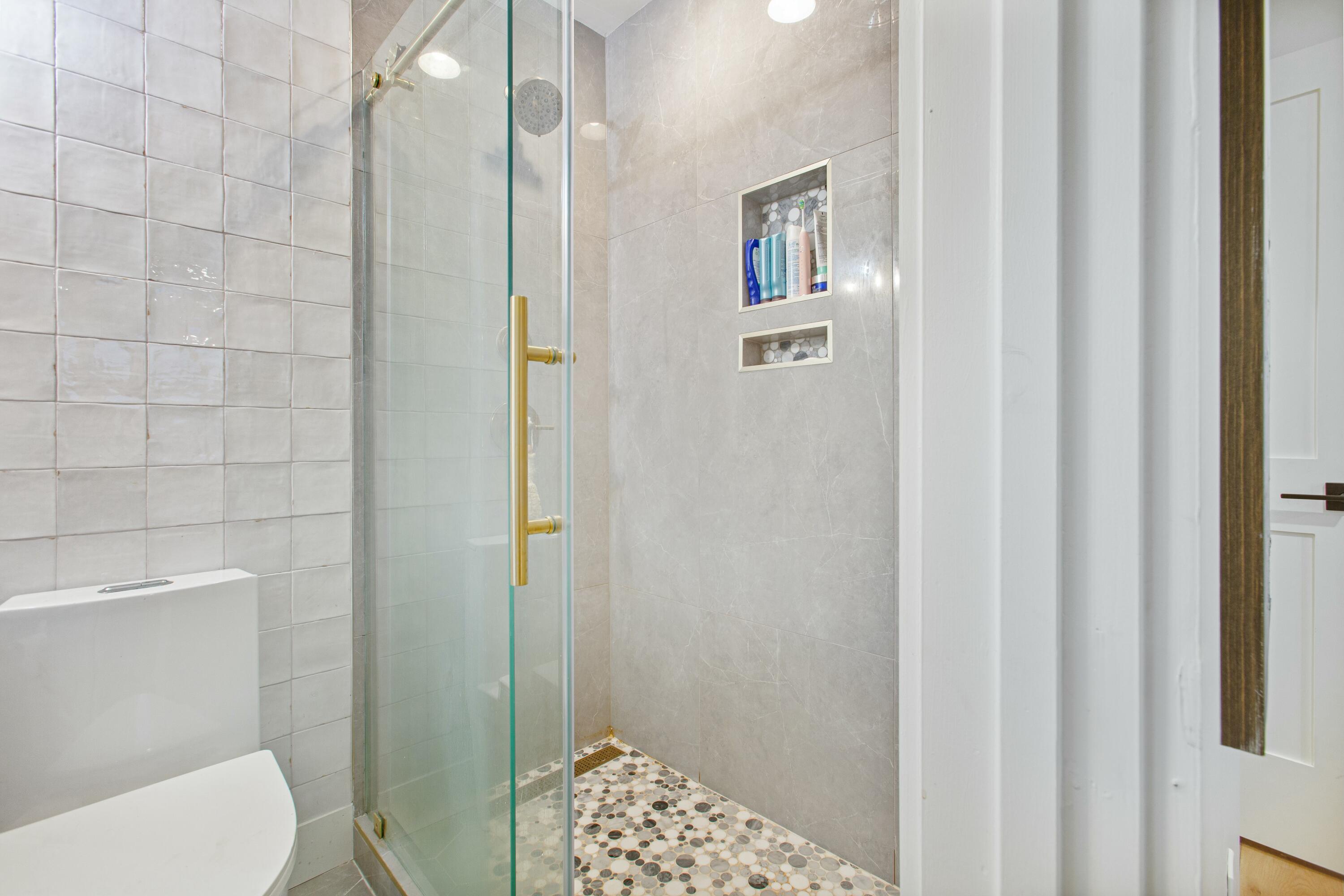 139 Gordon Street # B Unit: A And B