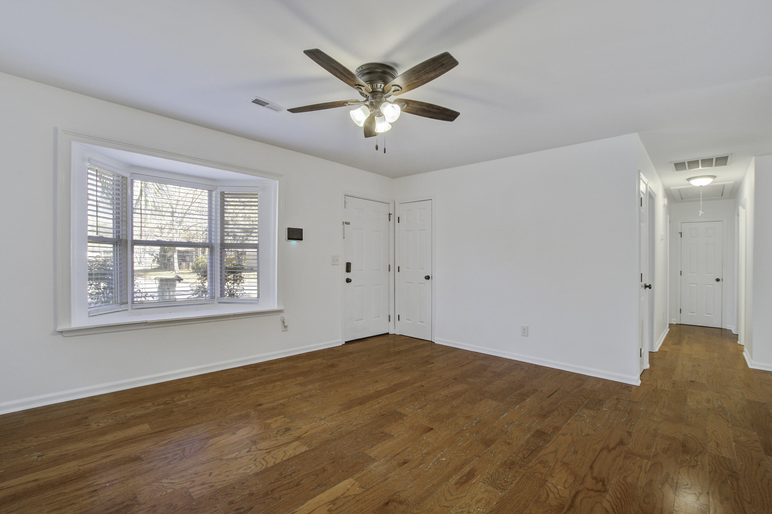 21 Clearwater Drive
