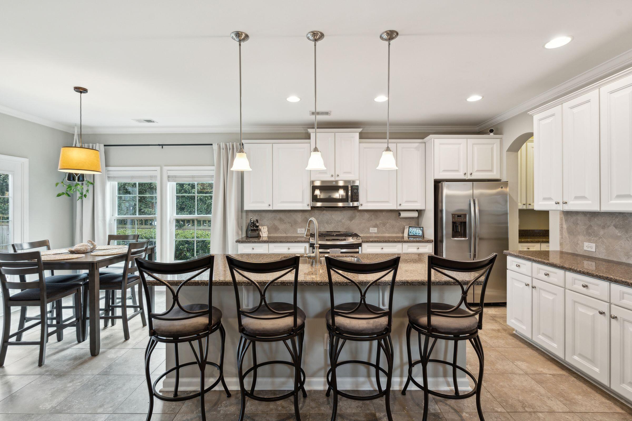 1654 Sparkleberry Lane