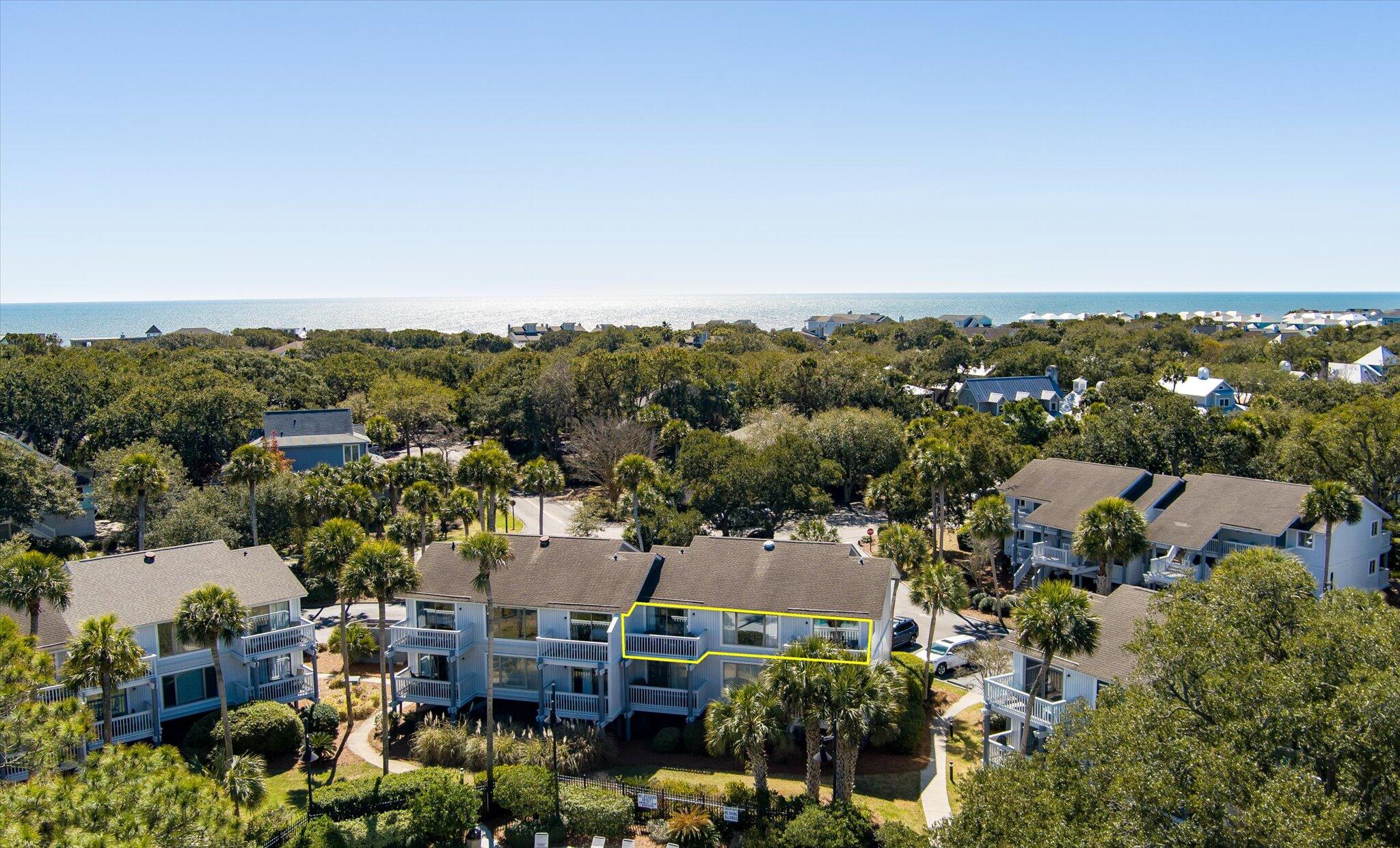 8 Lagoon Villas