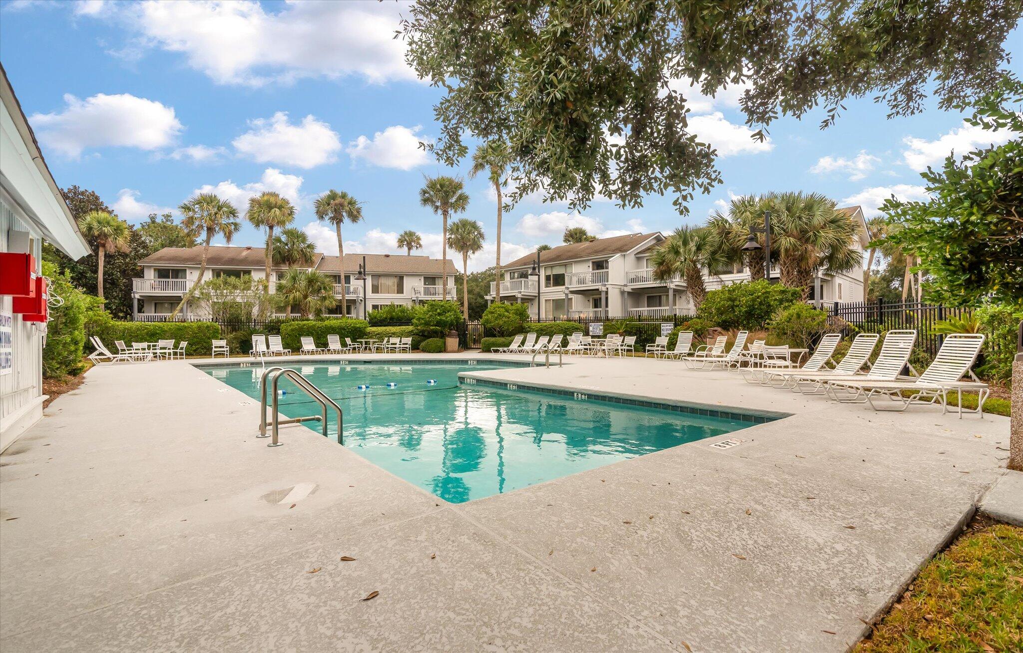 8 Lagoon Villas