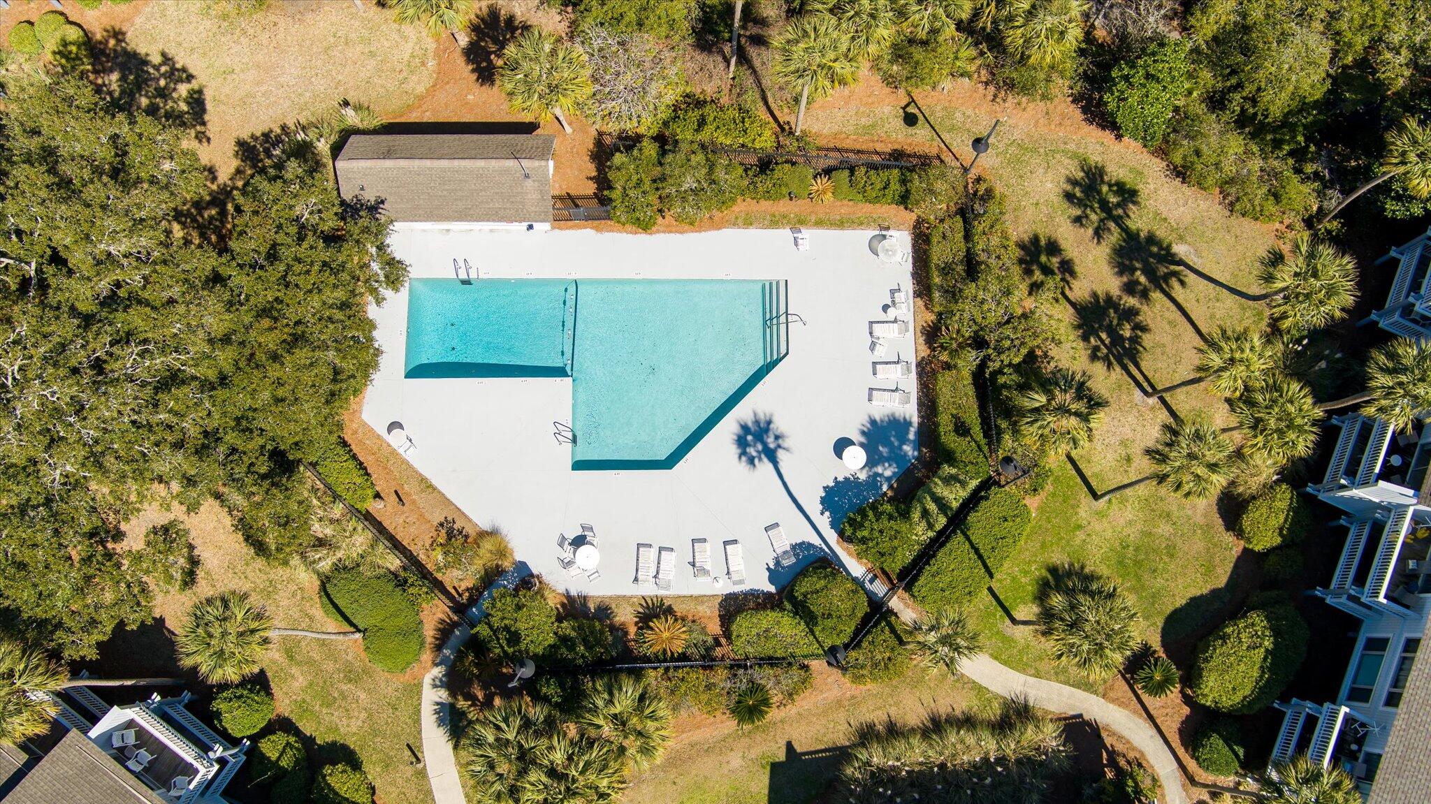 8 Lagoon Villas