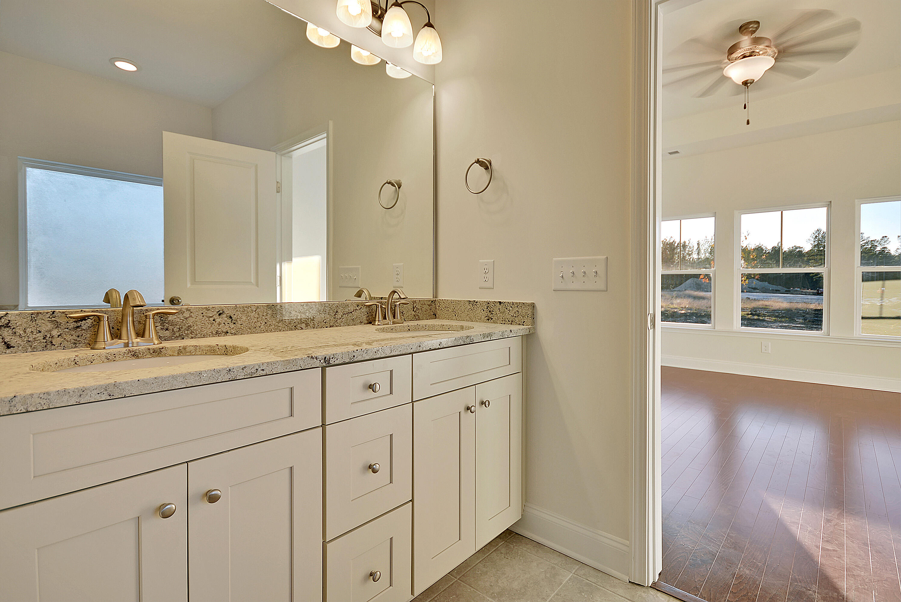 157 Threaded Fern Street