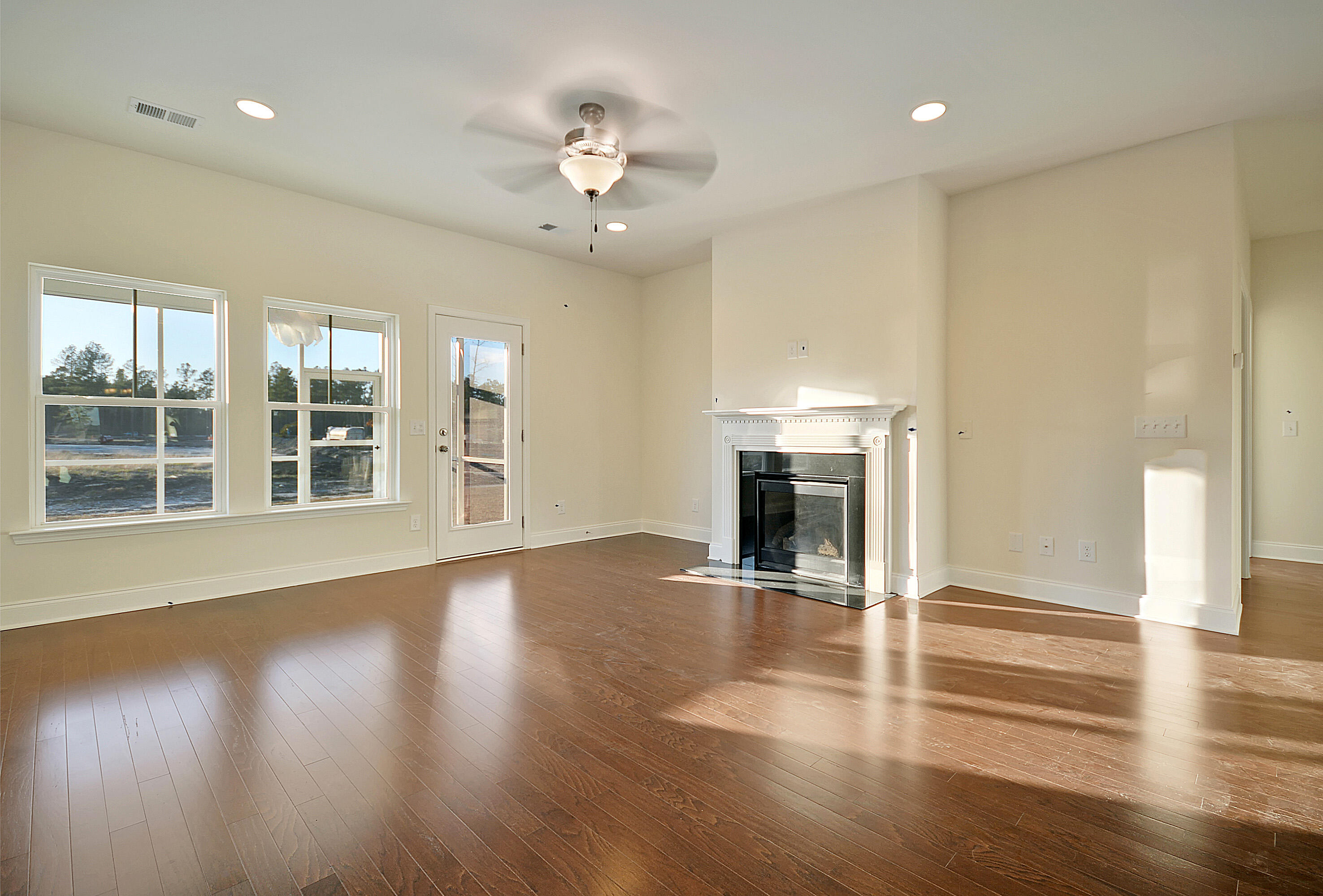 157 Threaded Fern Street