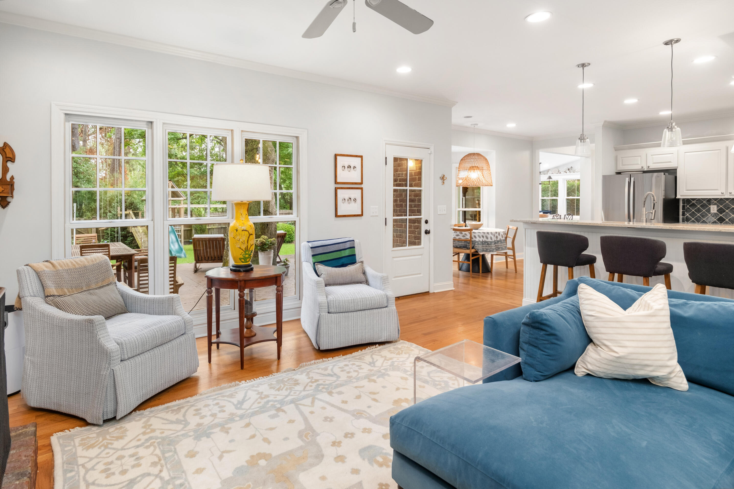 2067 Middleburg Lane