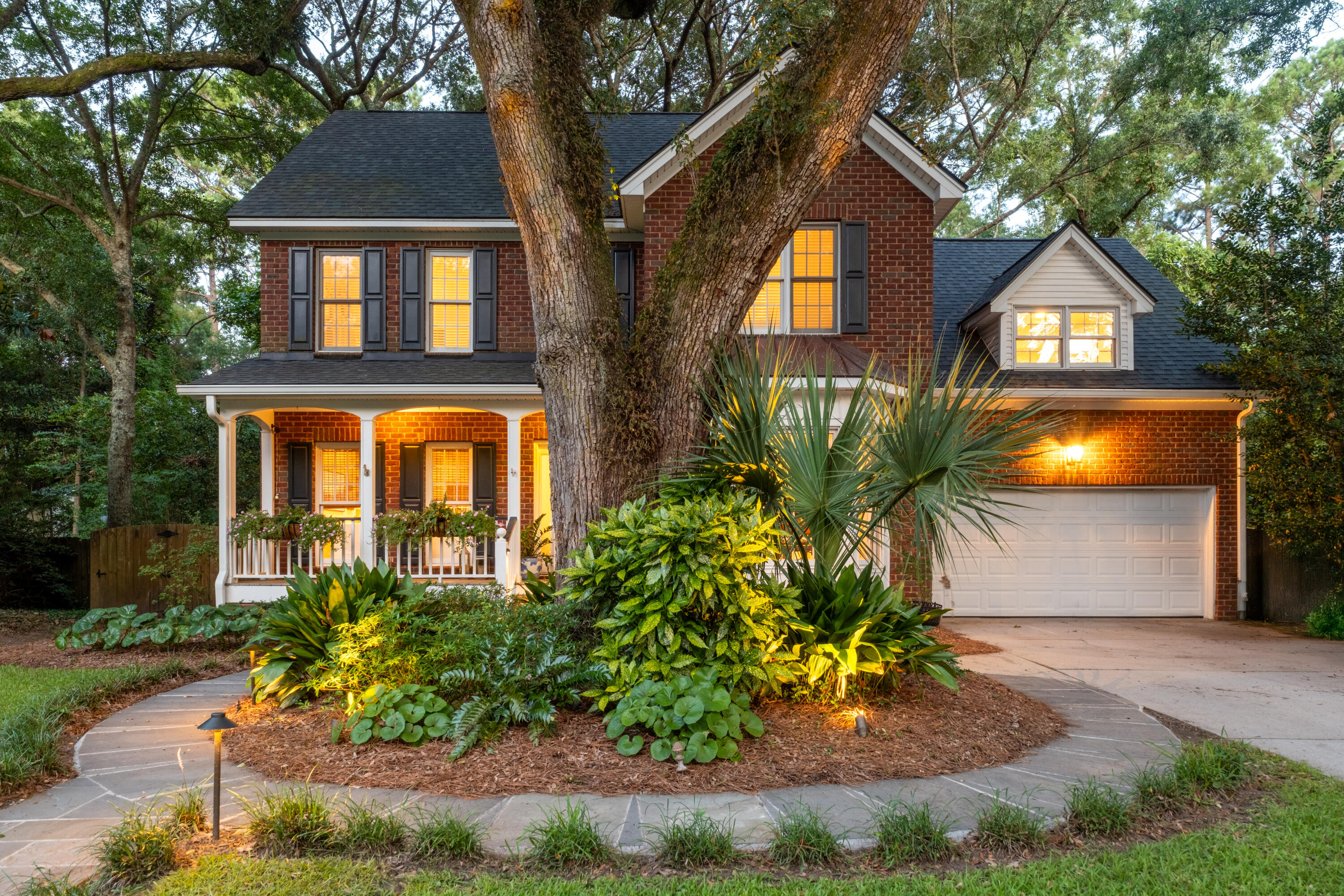 2067 Middleburg Lane