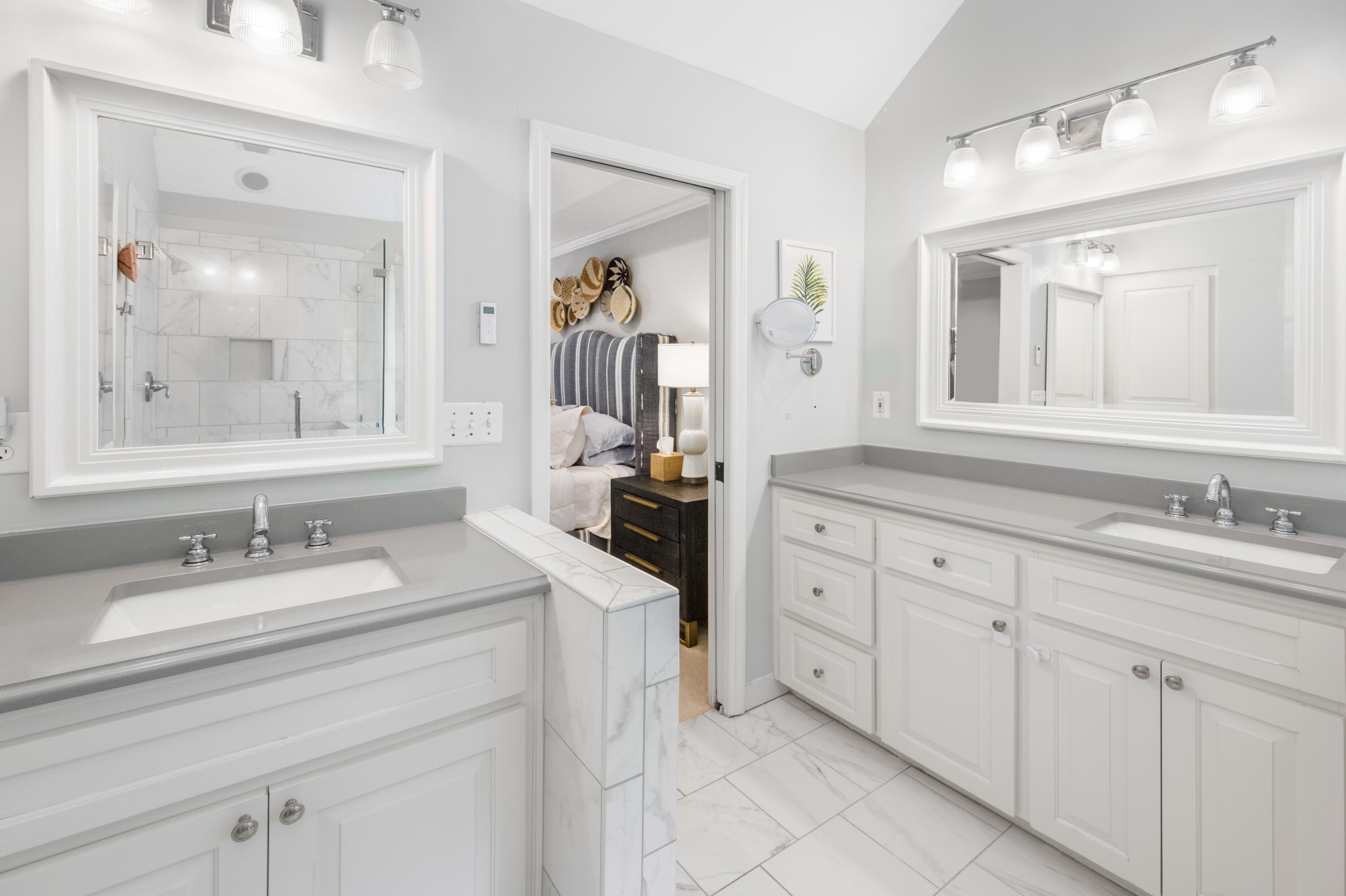 2067 Middleburg Lane