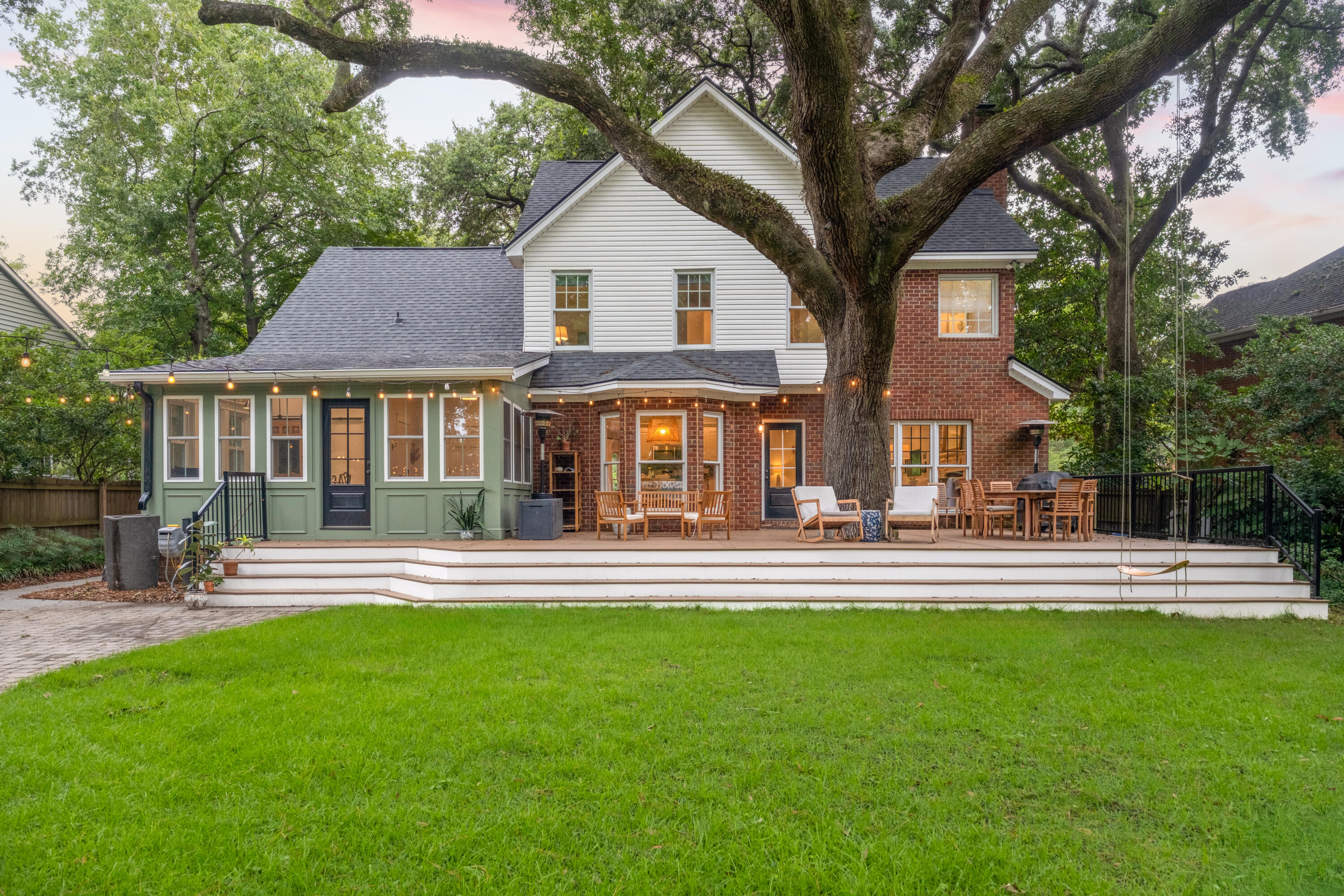 2067 Middleburg Lane