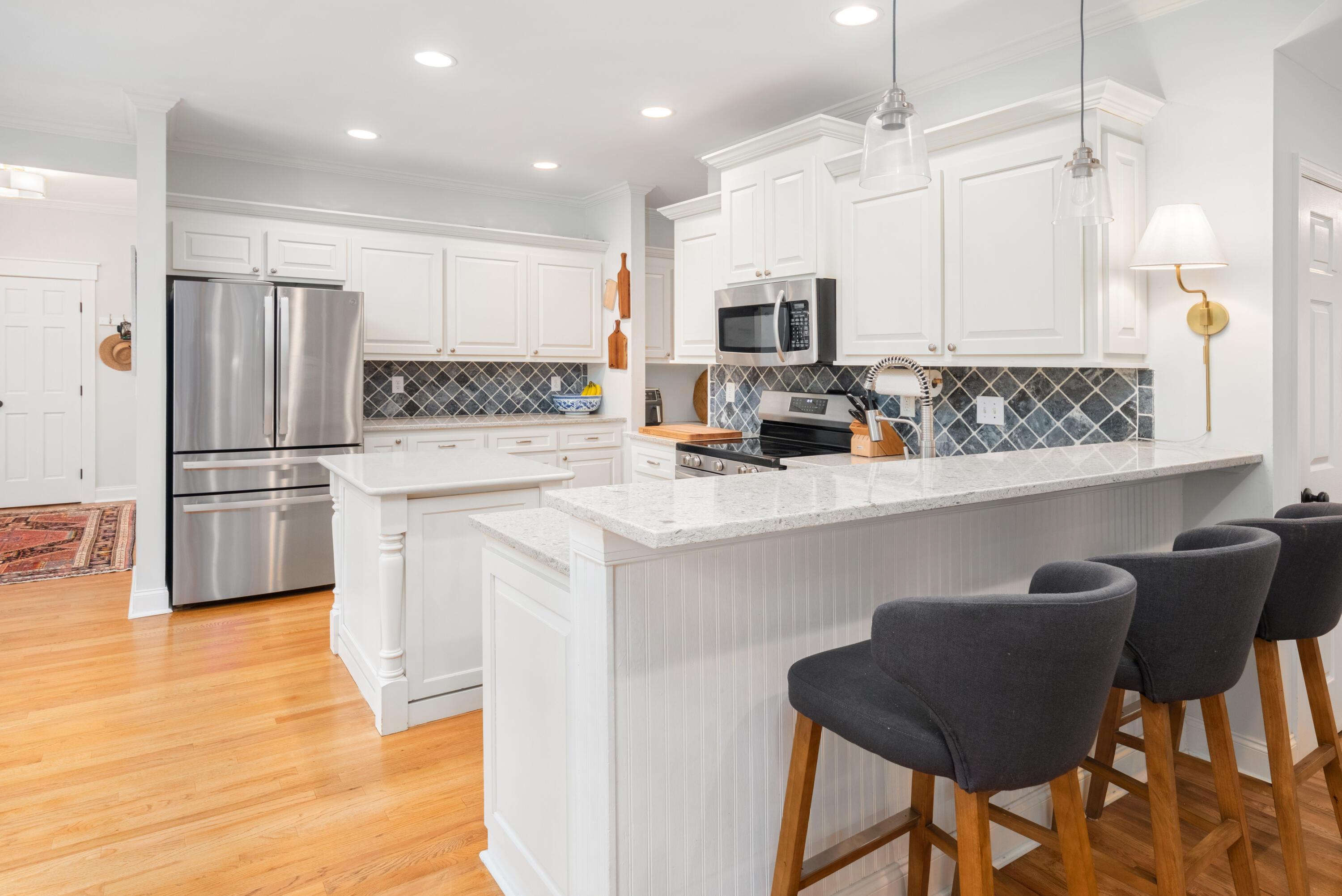 2067 Middleburg Lane