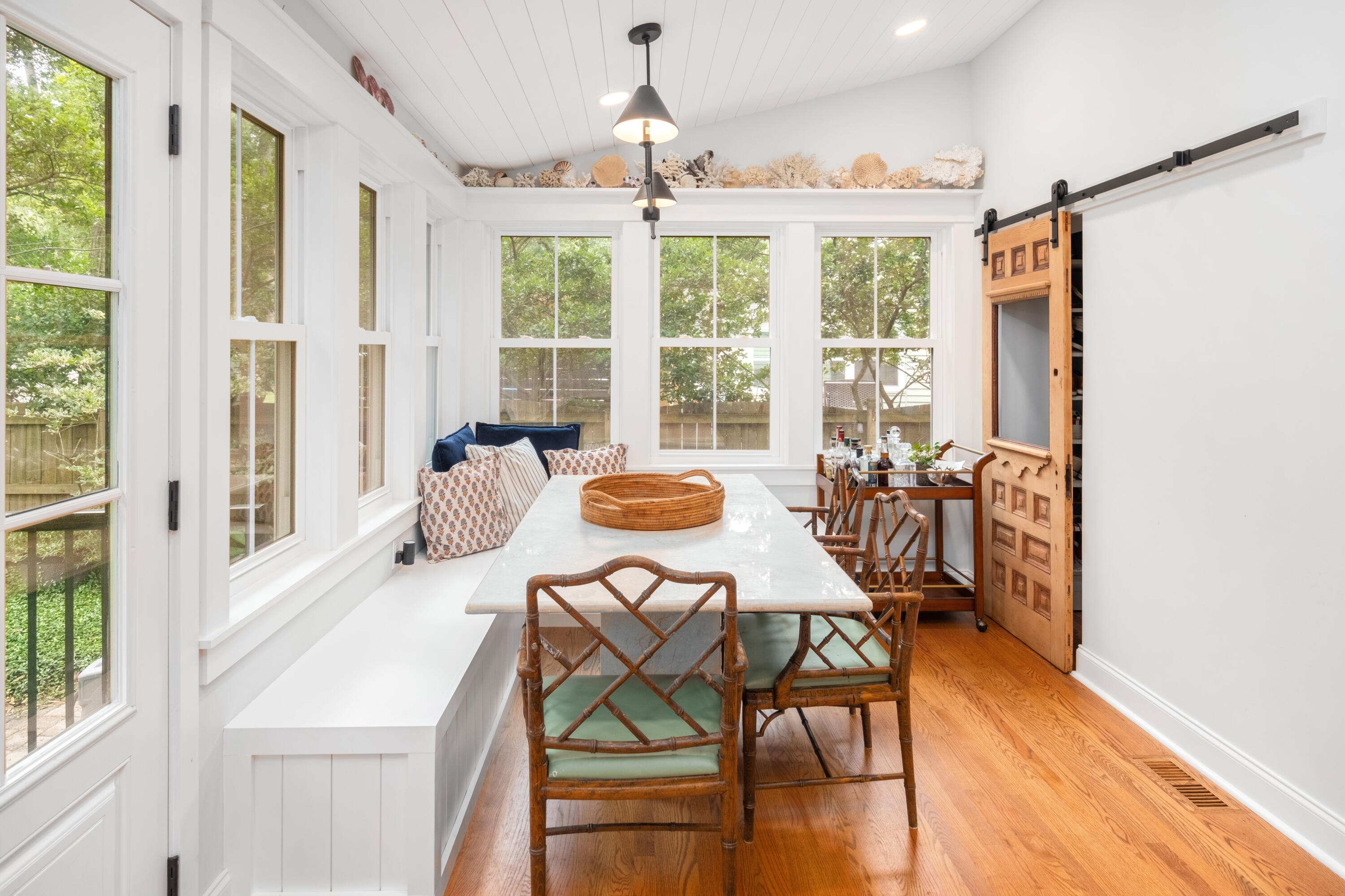 2067 Middleburg Lane