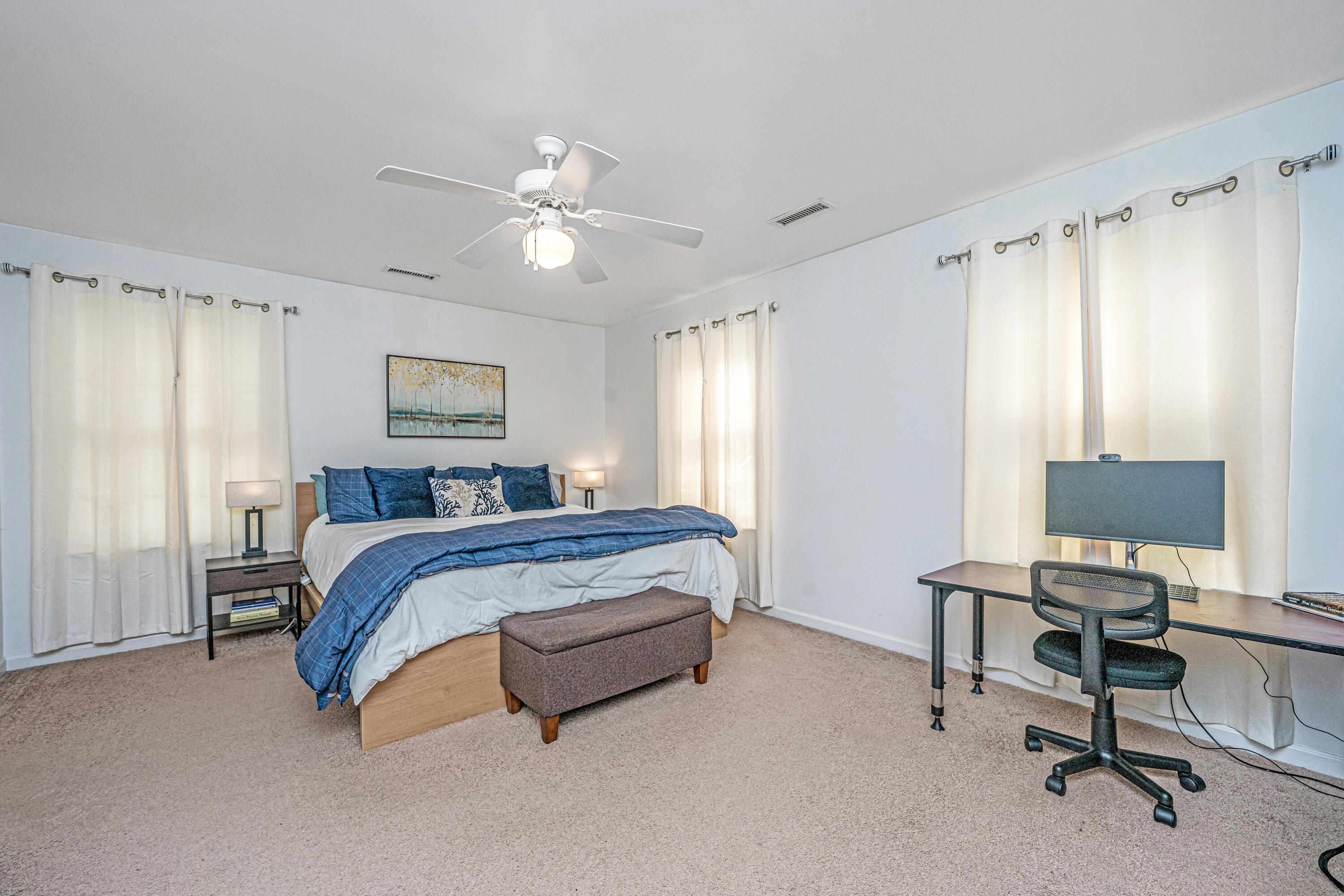 126 Hanahan Plantation Circle