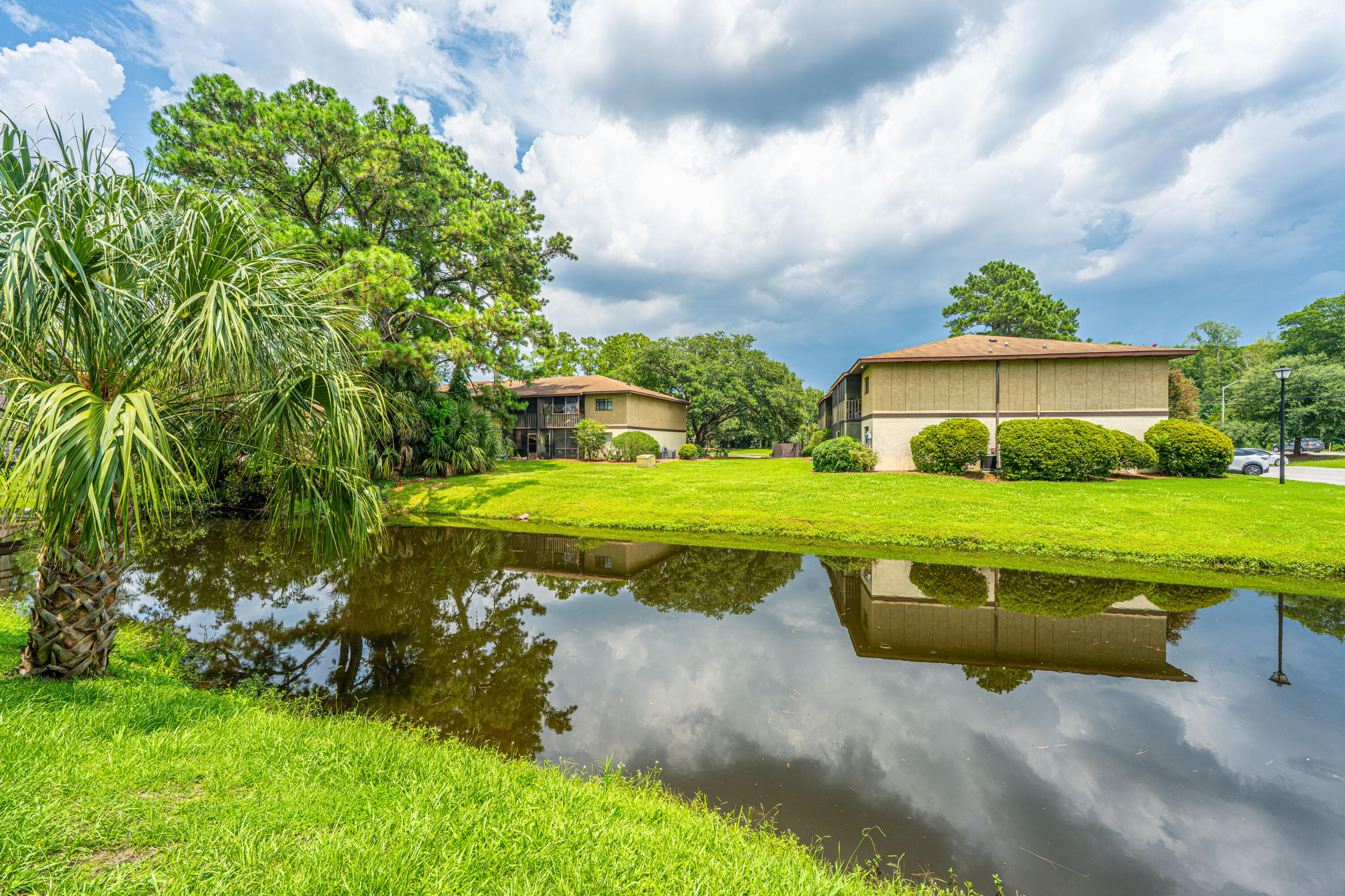 2182 Bees Ferry Road # H