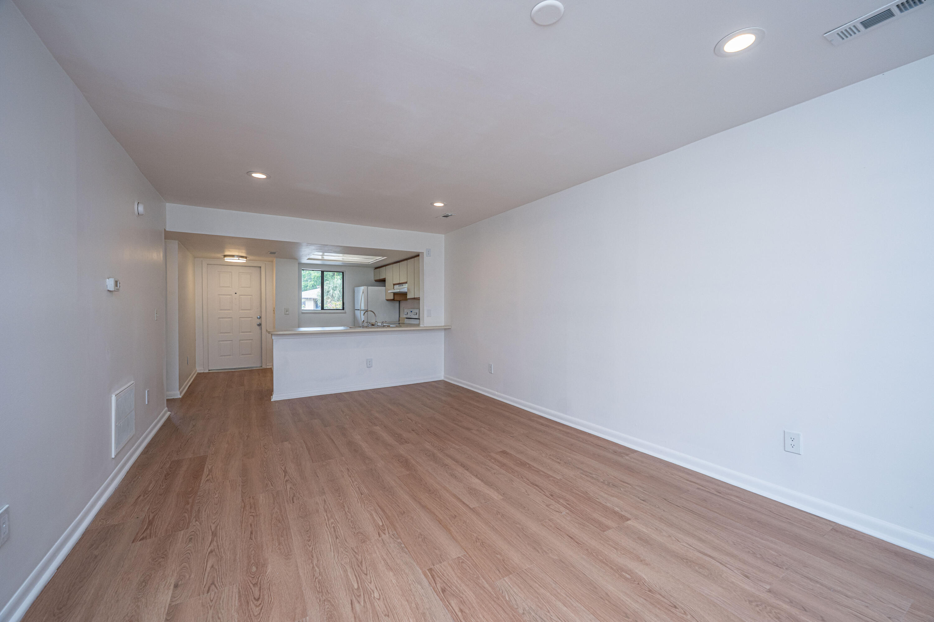 2182 Bees Ferry Road # H