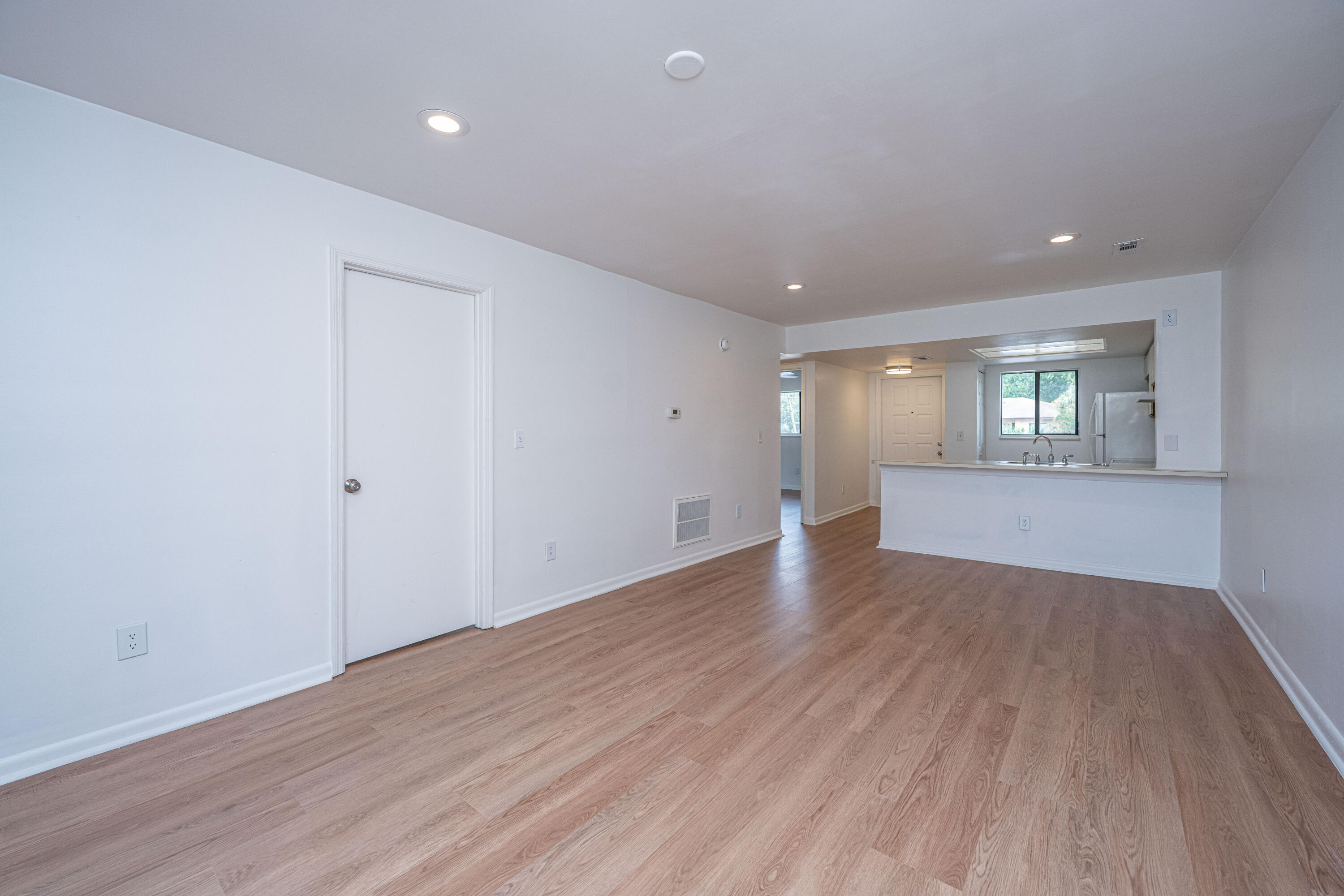 2182 Bees Ferry Road # H