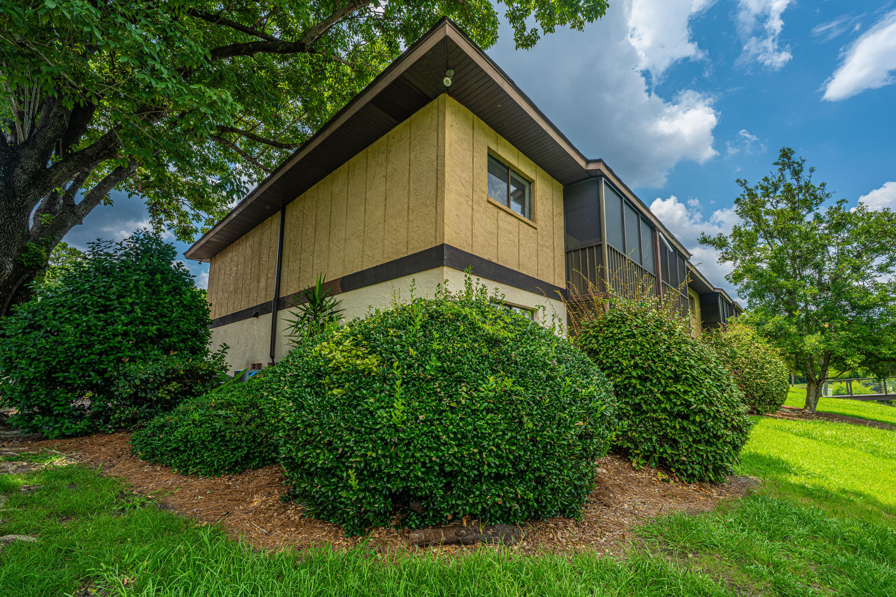 2182 Bees Ferry Road # H