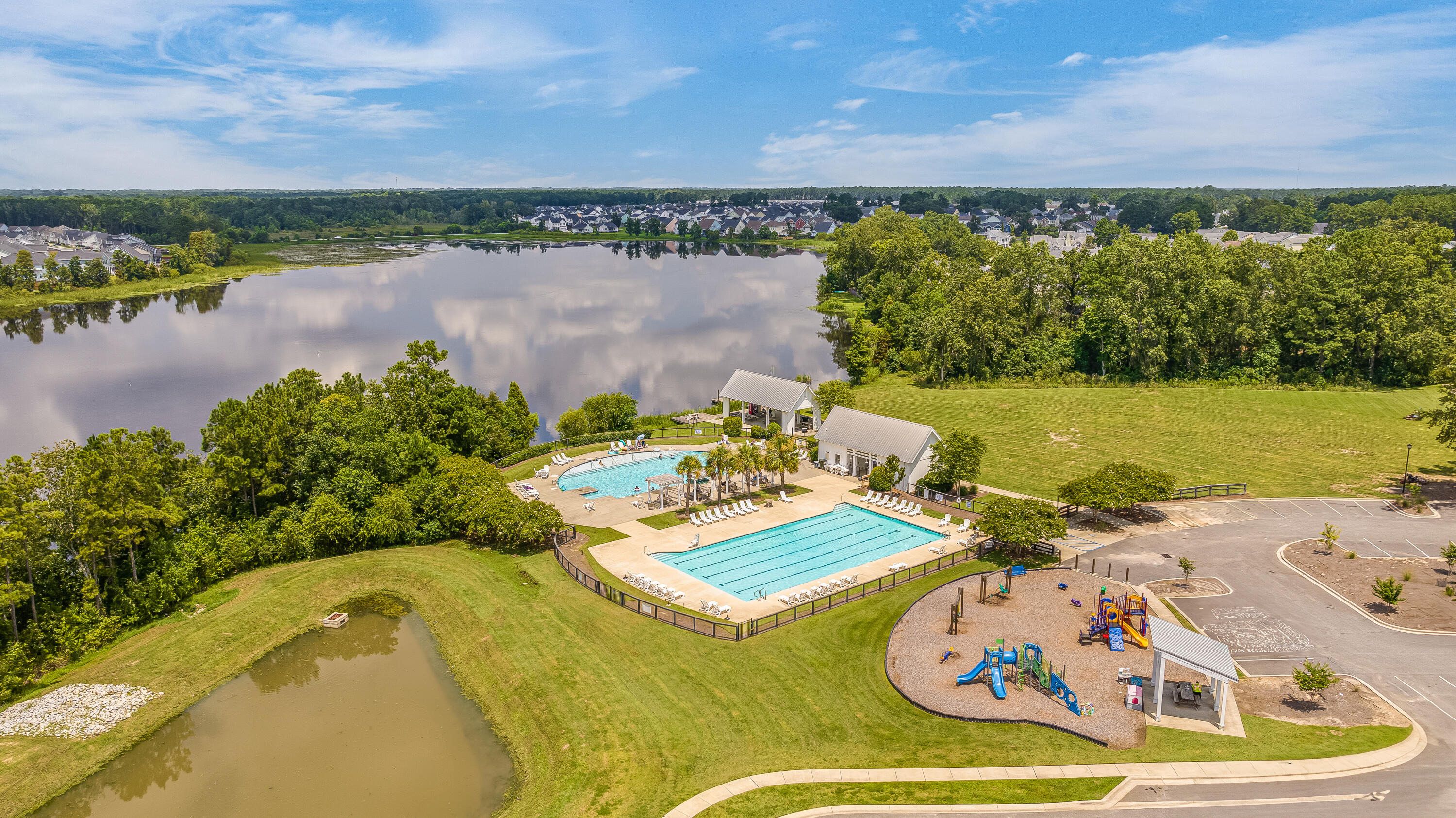 435 Foxbank Plantation Boulevard