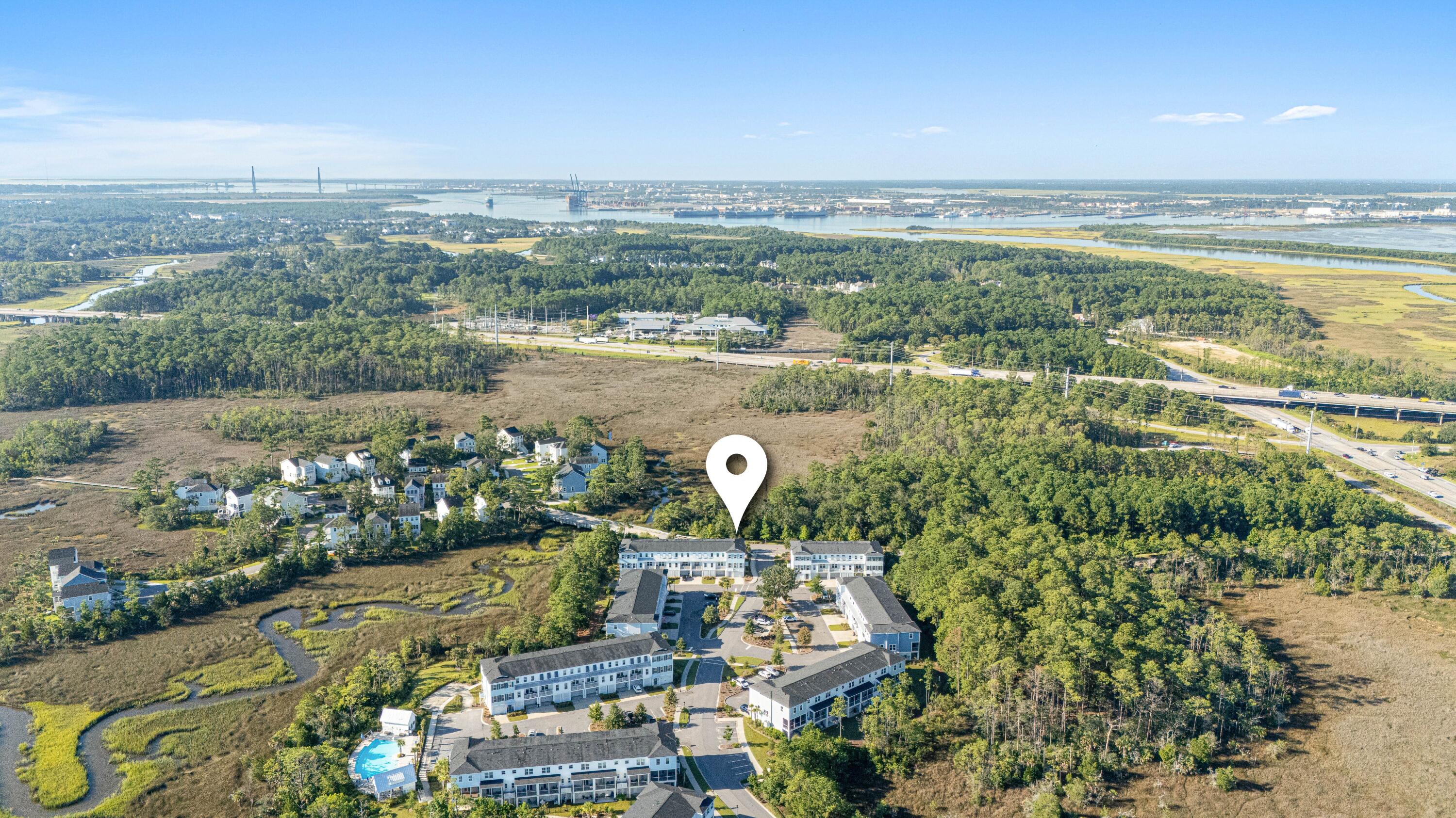 802 Kings Oak Court # 7