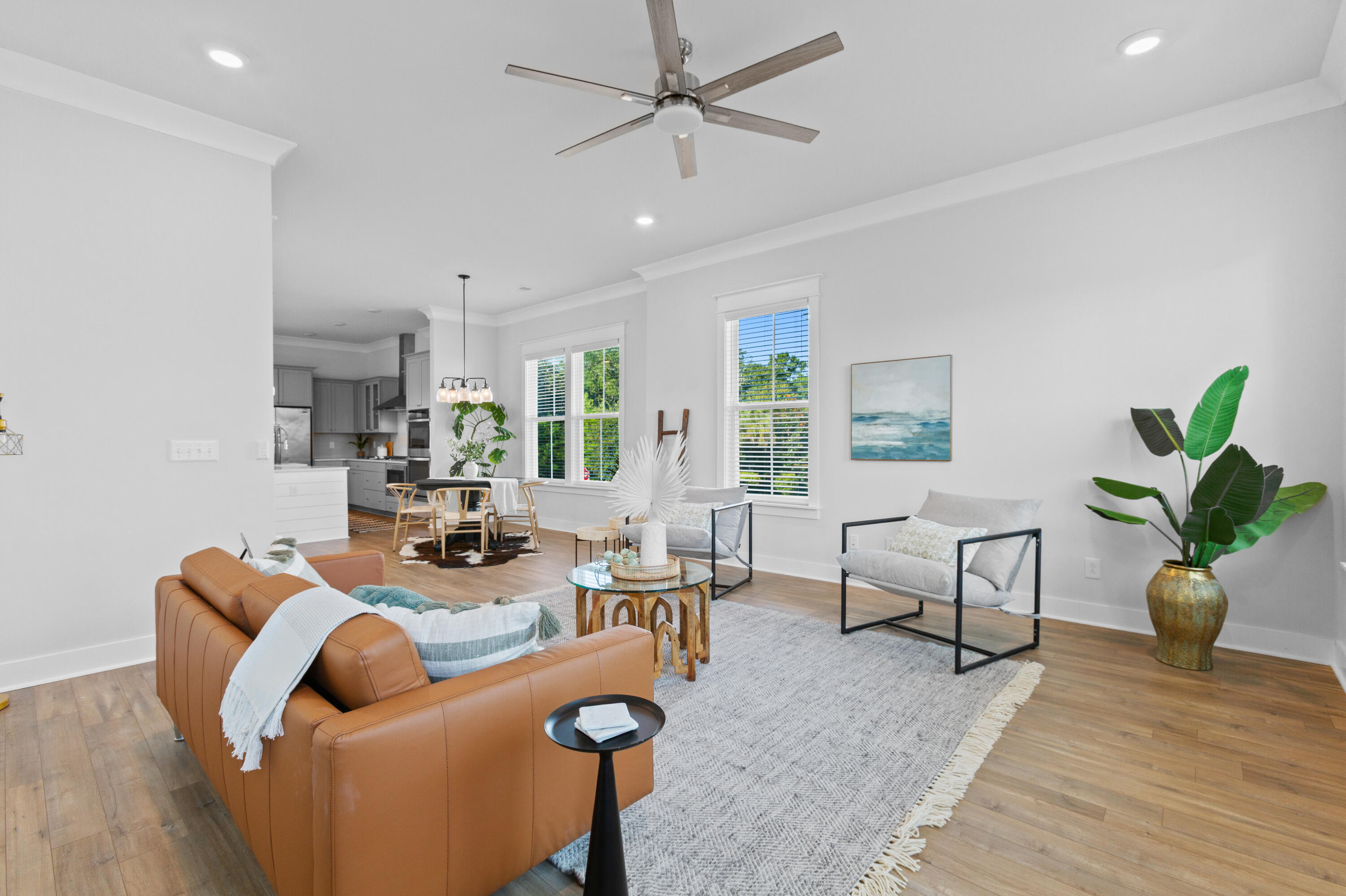 802 Kings Oak Court # 7