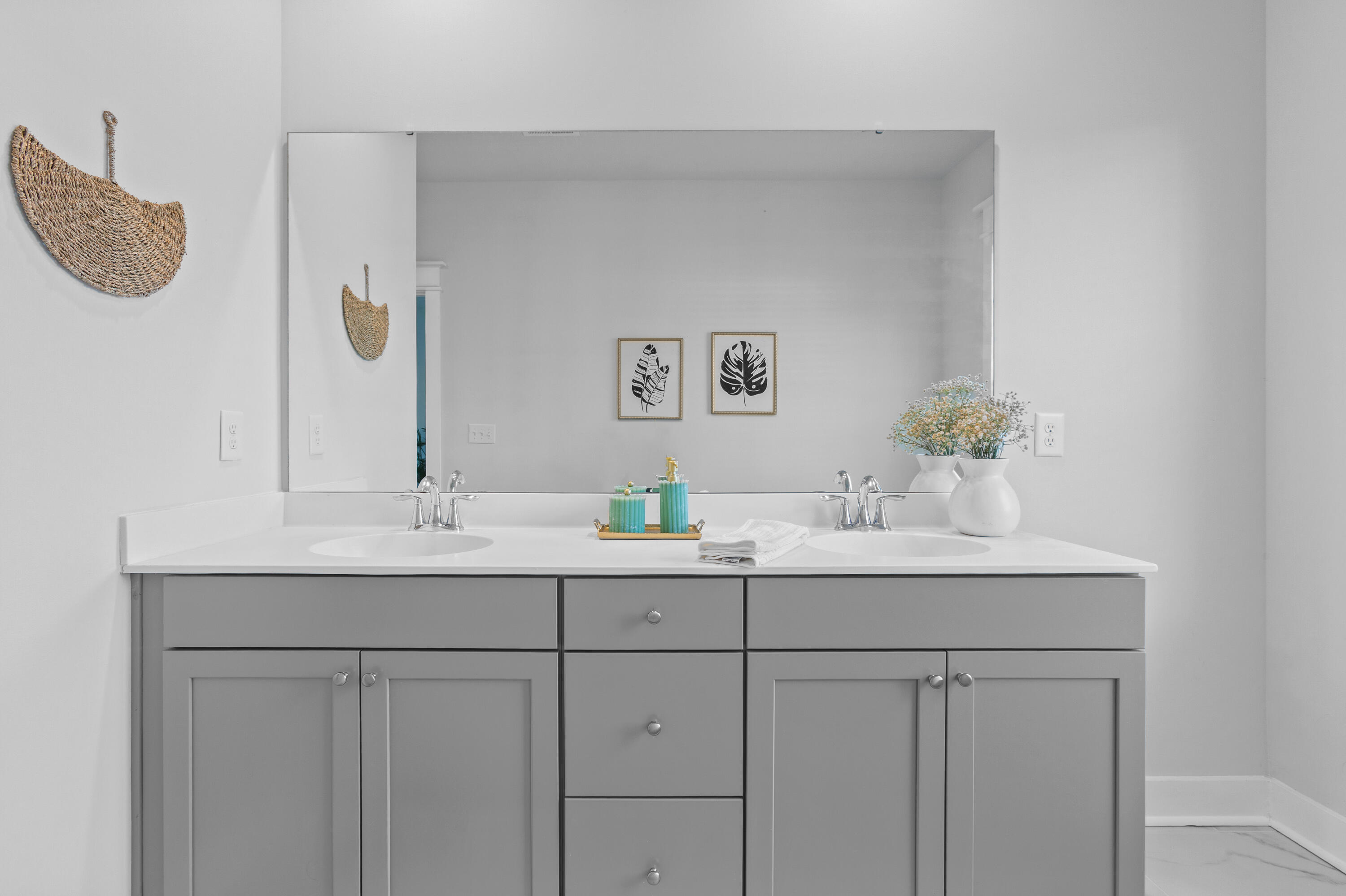 802 Kings Oak Court # 7