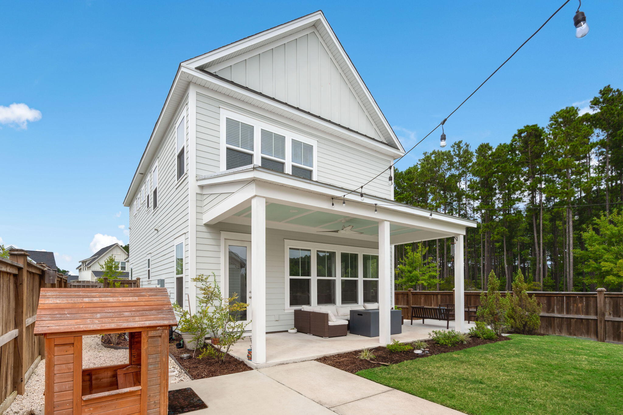 742 Myrtle Branch Street