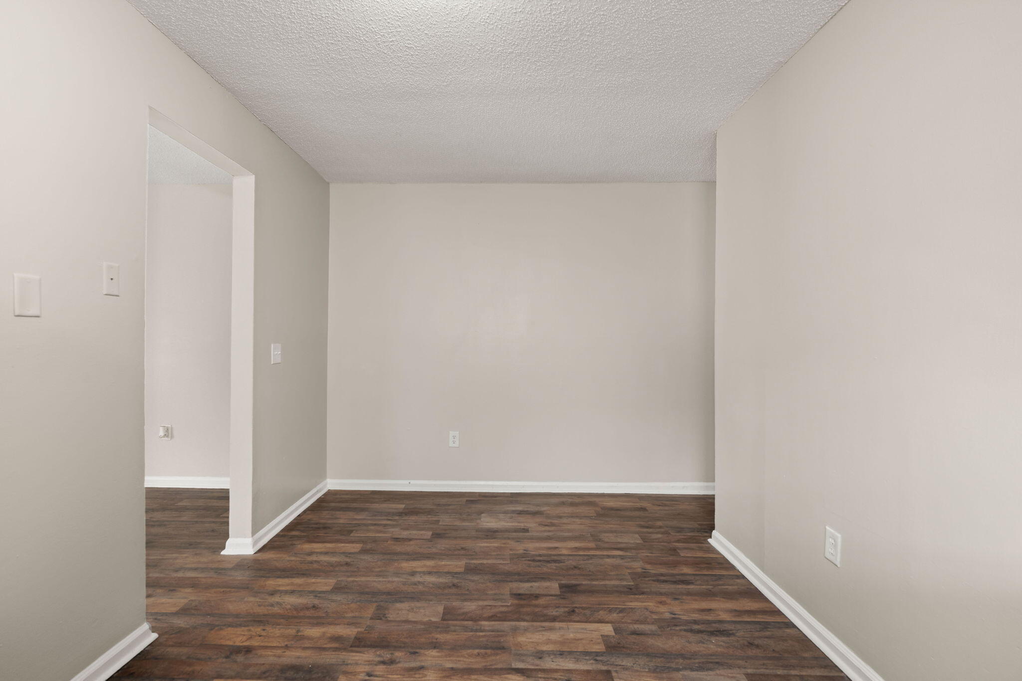 1820 Iris Street